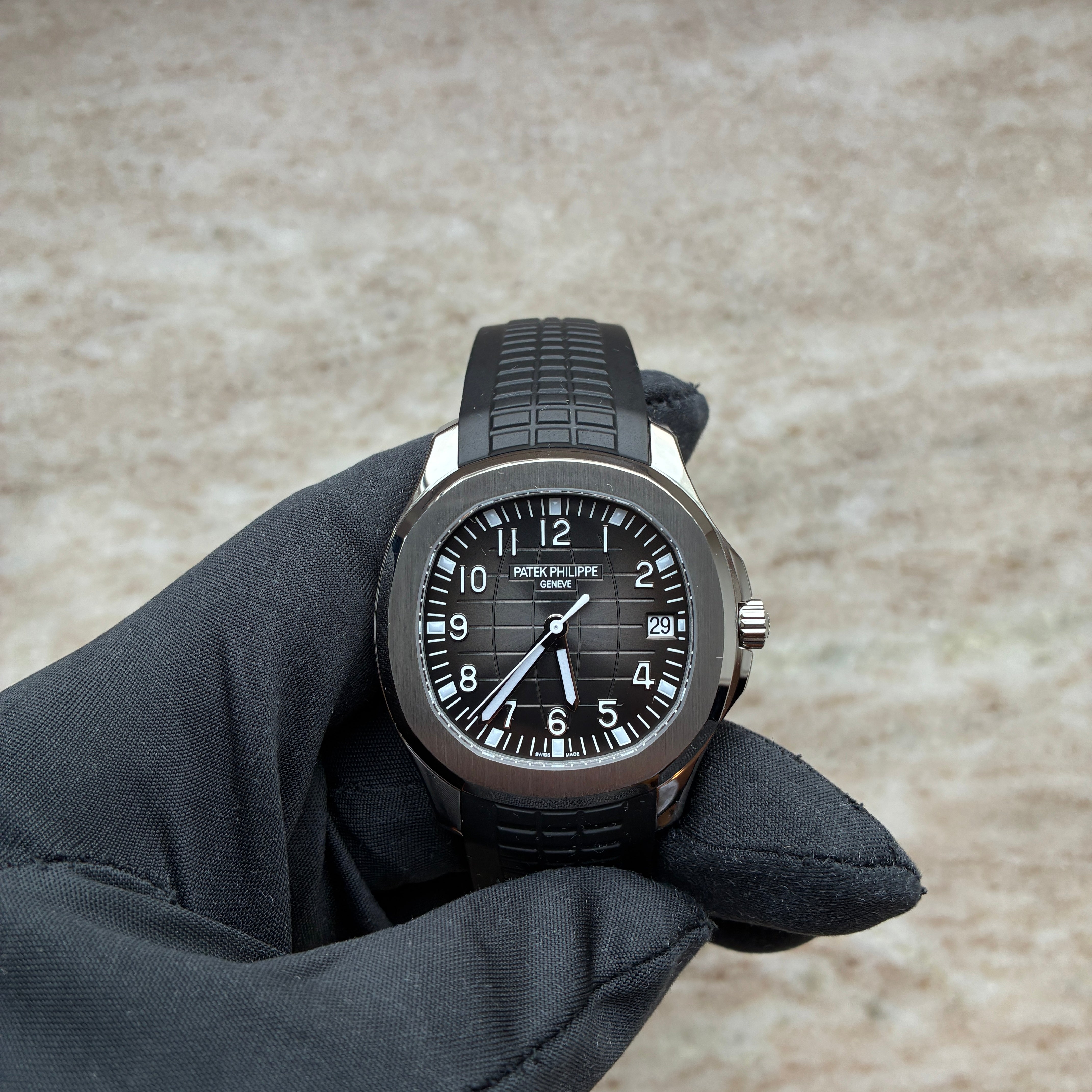 Aquanaut / Stainless steel / Rubber Strap / Stickers / Like New / Black Dial / Full-Set 2025