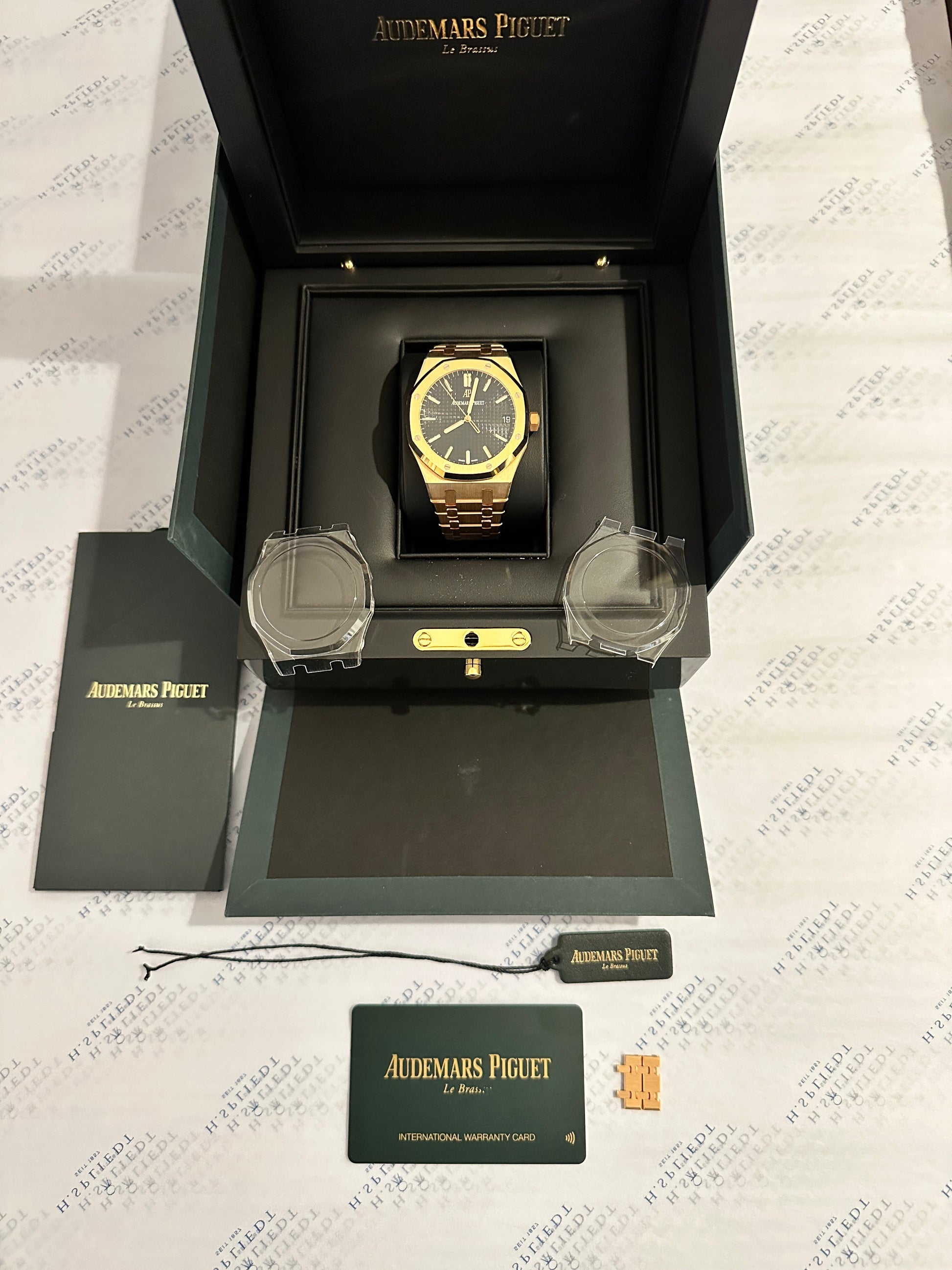 Audemars Piguet - Audemars Piguet Royal Oak 15500OR - Juwelier Spliedt