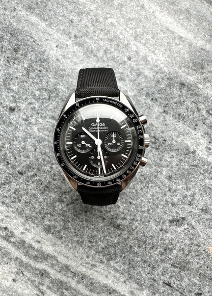 Omega Speedmaster Moonwatch Hesalit Nylon (2021)