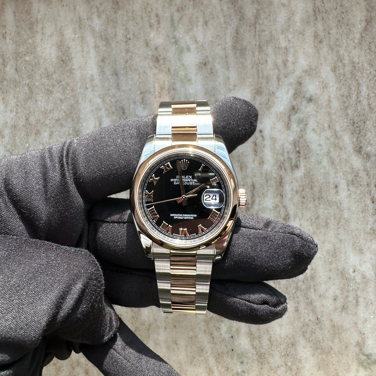 Datejust 36mm (116201) Two Tone Black Dial / Rolex Service 2018 / very good / 2005