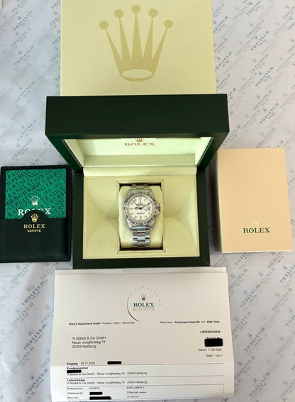 Rolex Explorer II Polar White 16570 (1998) / Rolex Service 2025