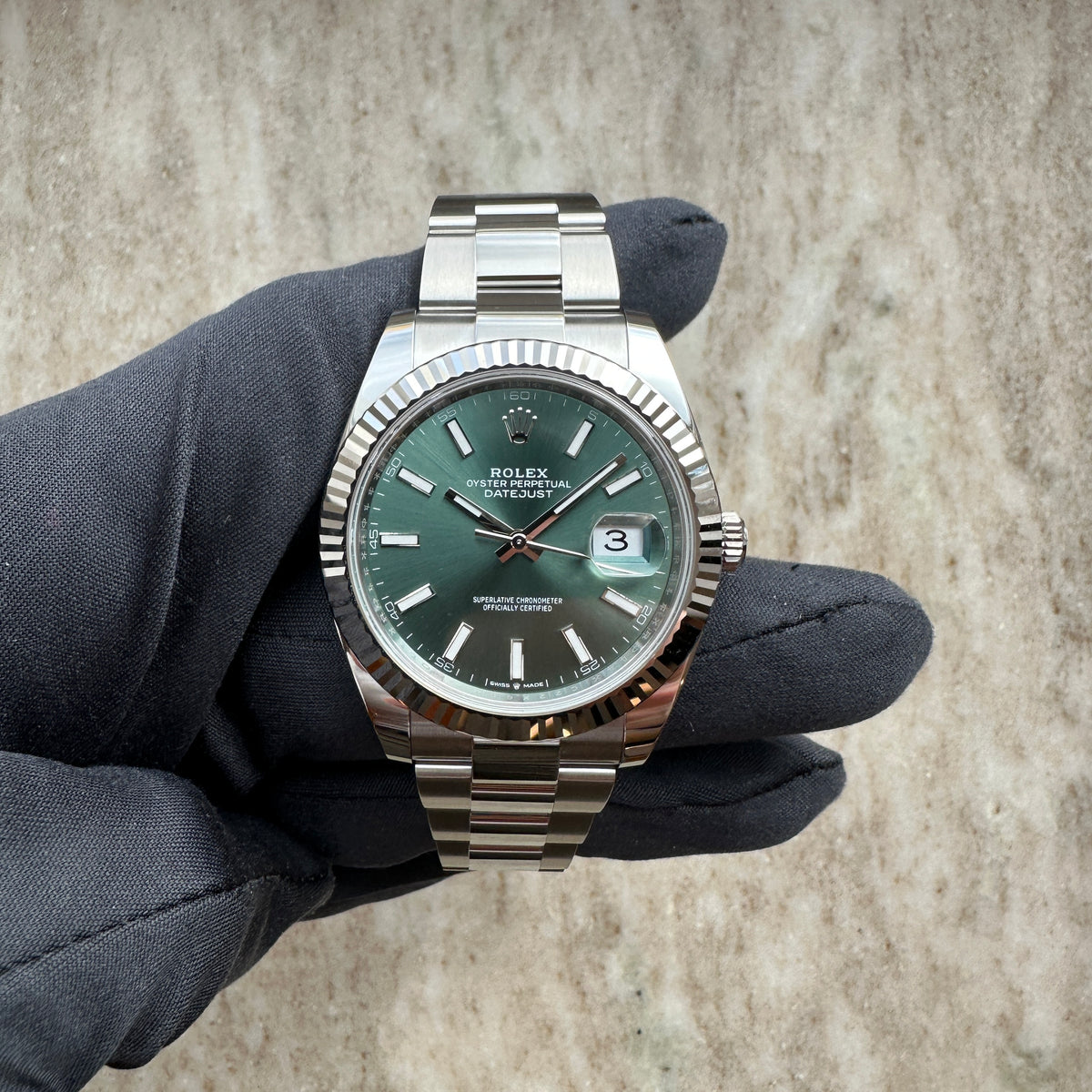 Datejust 41 Mint Dial 126334 / Full Set + Invoice / LC100 / 2025