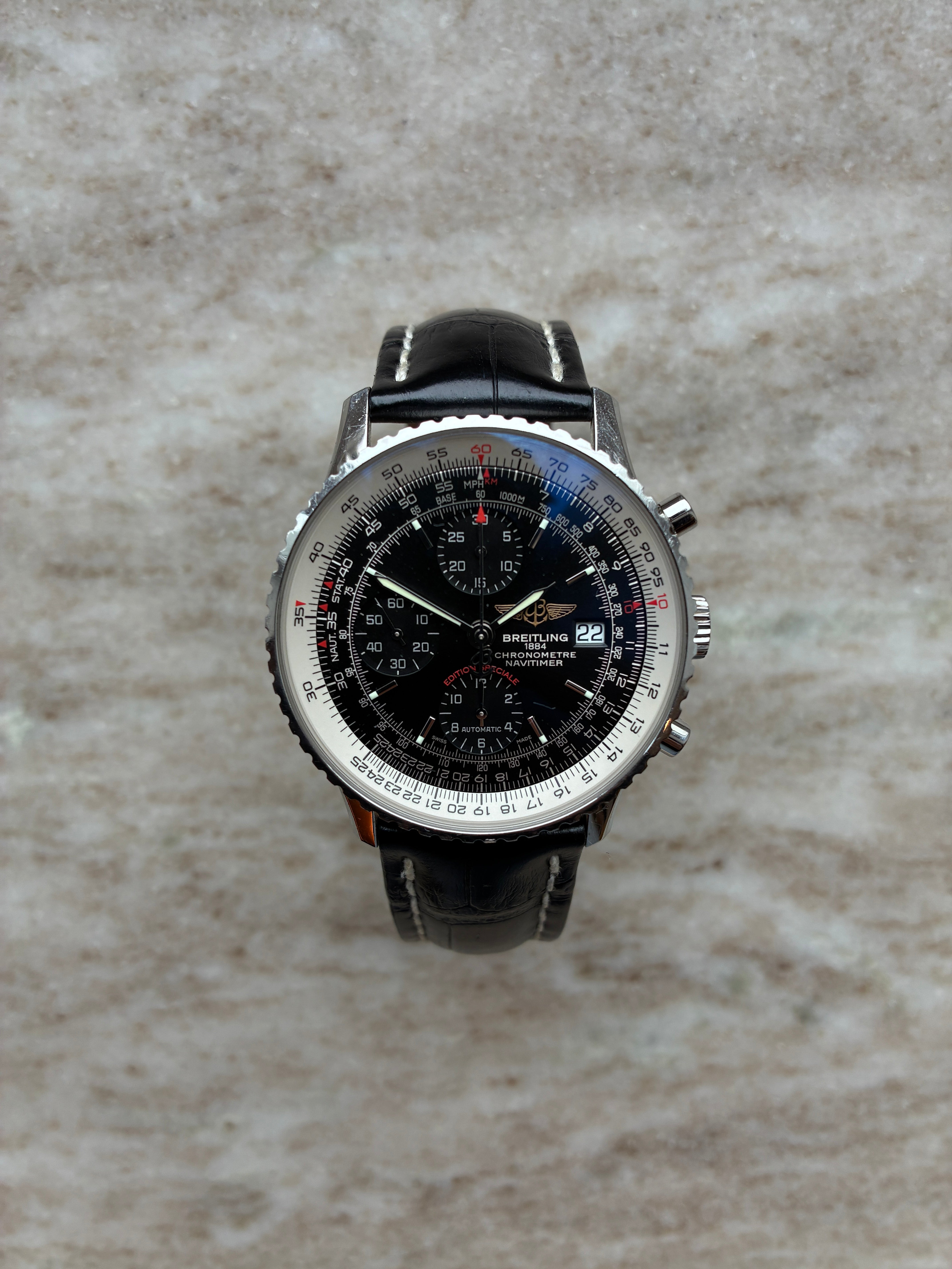 Navitimer Heritage Black Dial / Box & Papers