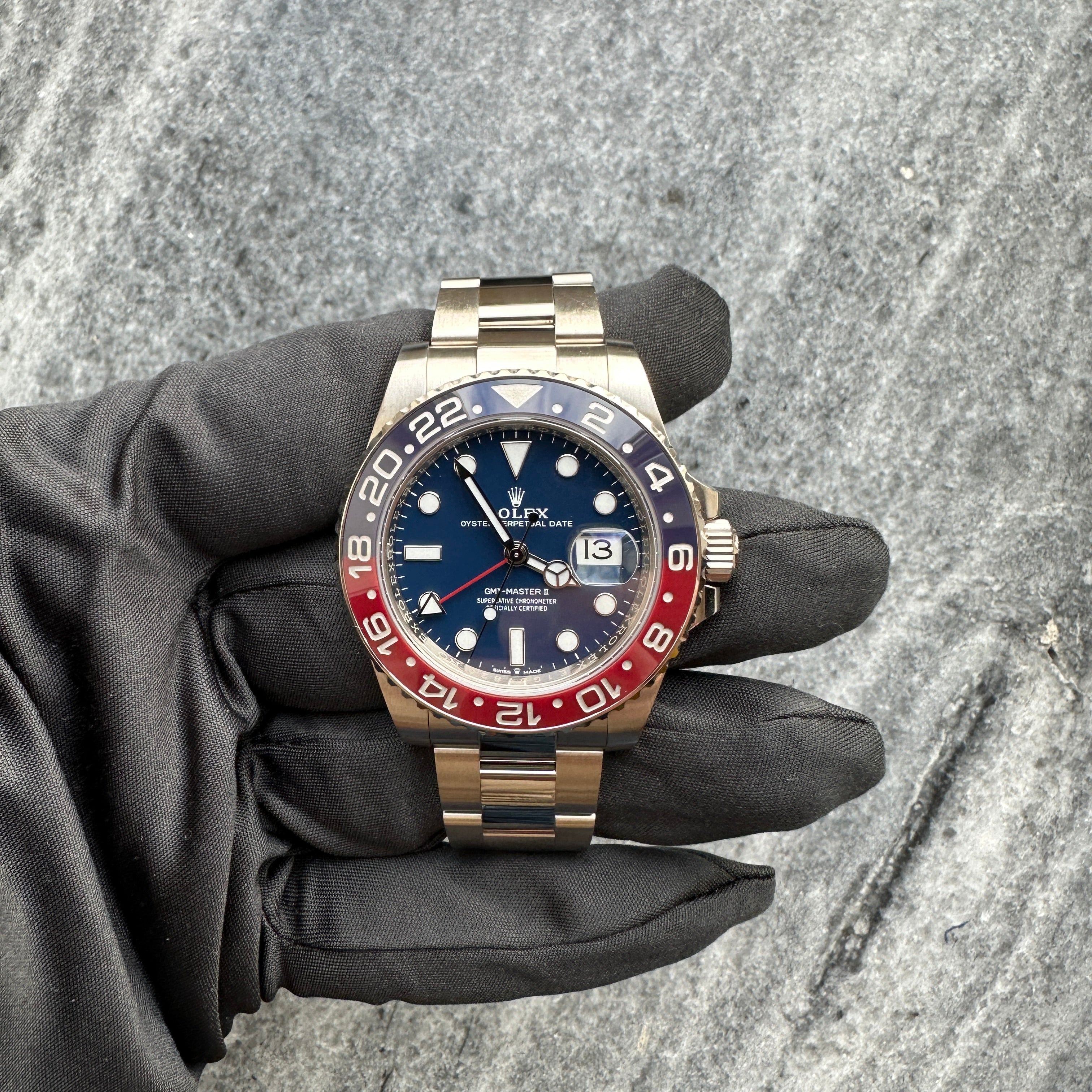 GMT-Master II Pepsi Whitegold Blue Dial / Full Set / 2019