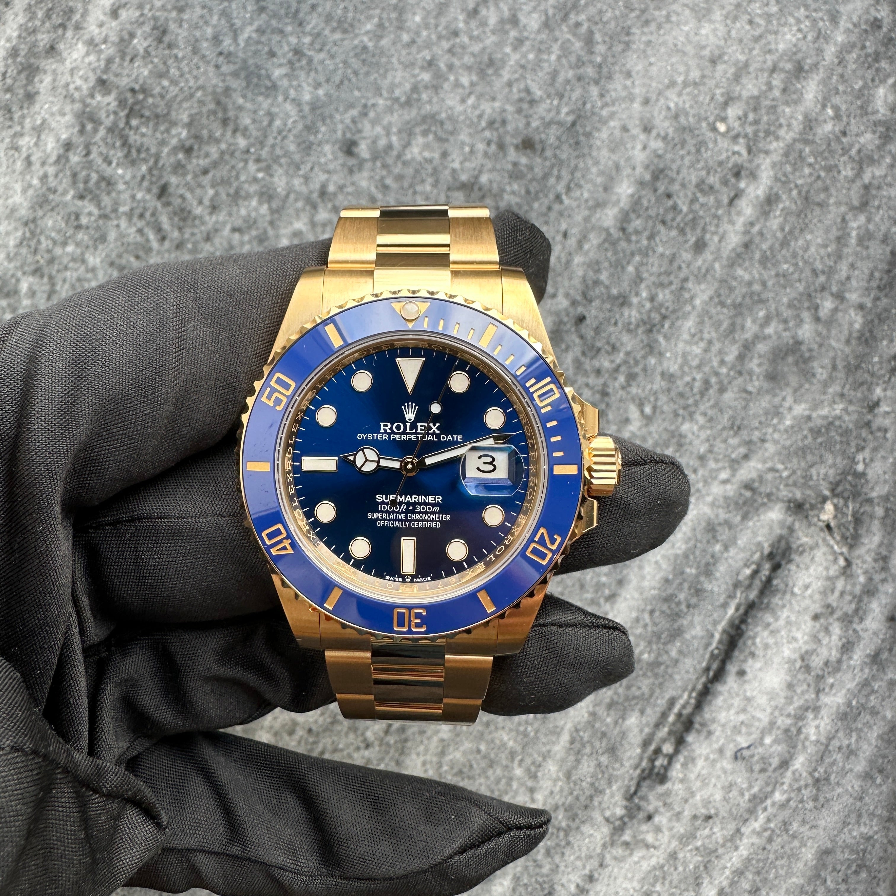 Submariner Date 126618LB / very good nearly unworn / Full Set / 2021