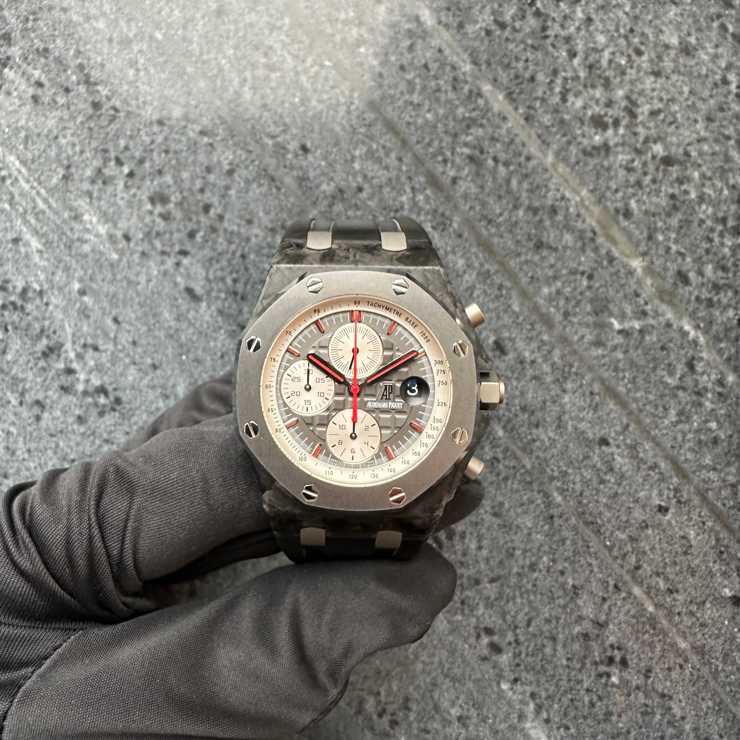 Audemars Piguet - Royal Oak Offshore Jarno Trulli Limited Edition 1 of 500 / Carbon / Full Set / Service 2021 @ AP / Germany 2011 - [product_sku]