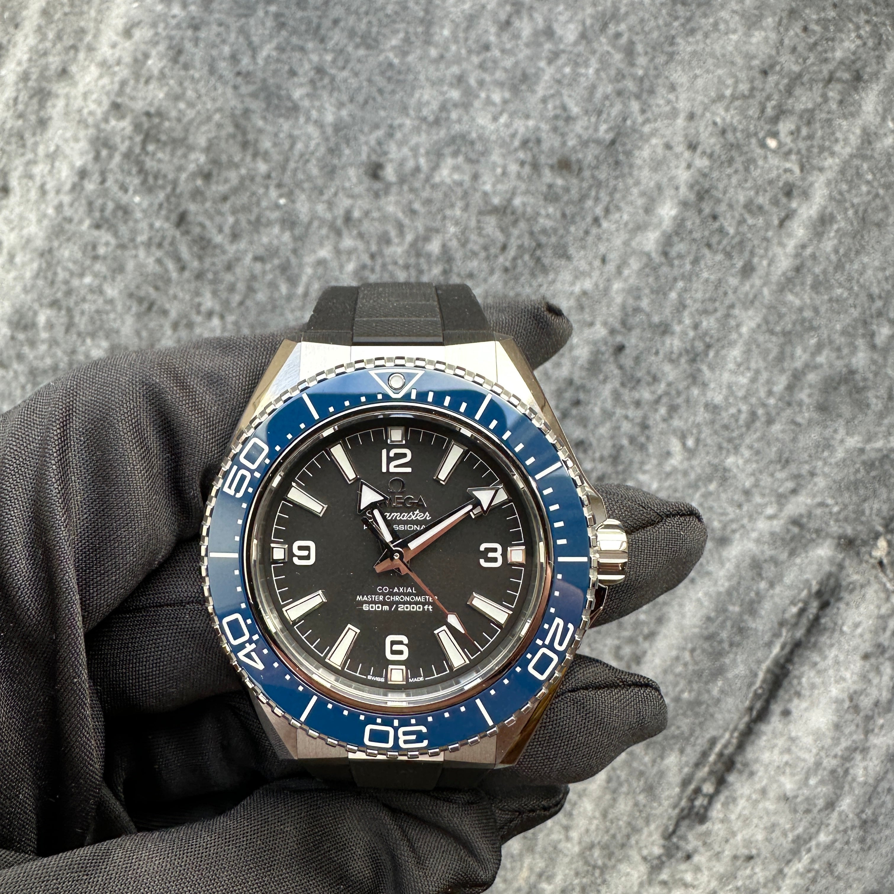 Seamaster Planet Ocean 600m / like new / Full Set / 2025