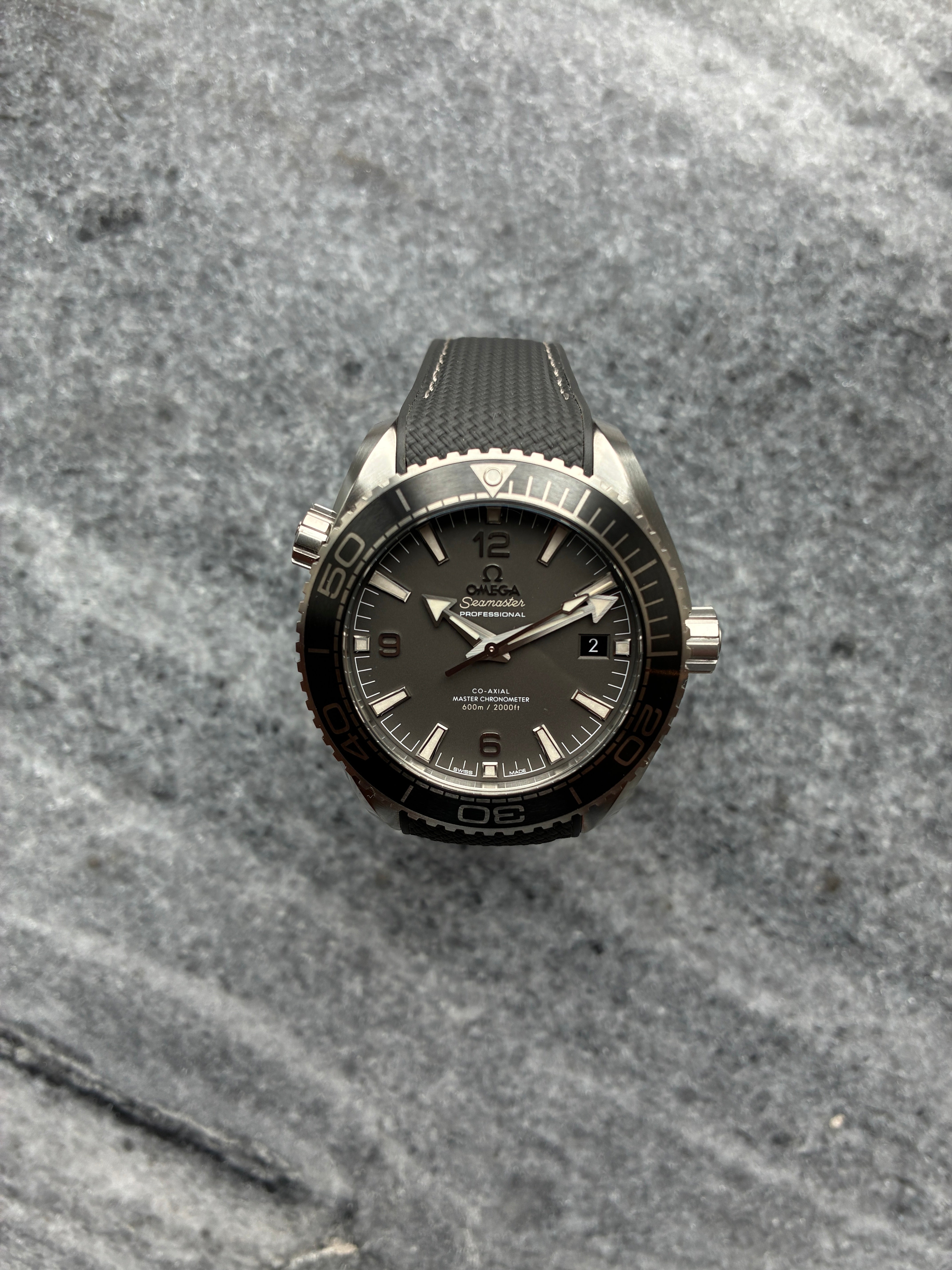 Seamaster Planet Ocean 43.5 Mm / Ungetragen / Grey Dial / Full-Set / 2025