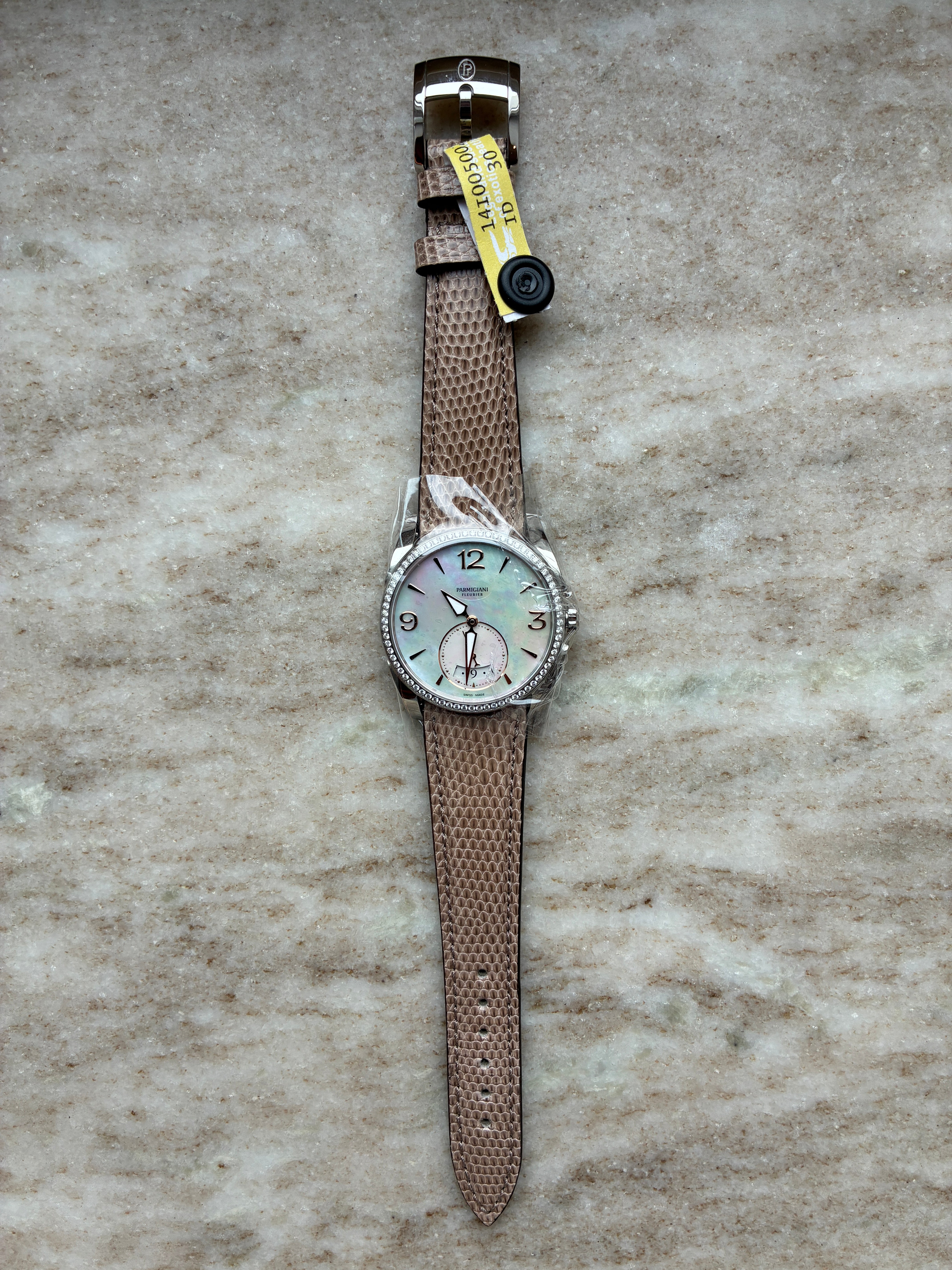 Fleurier Tonda Metropolitaine Like New / Mother of pearl dial / Full-Set / 2025