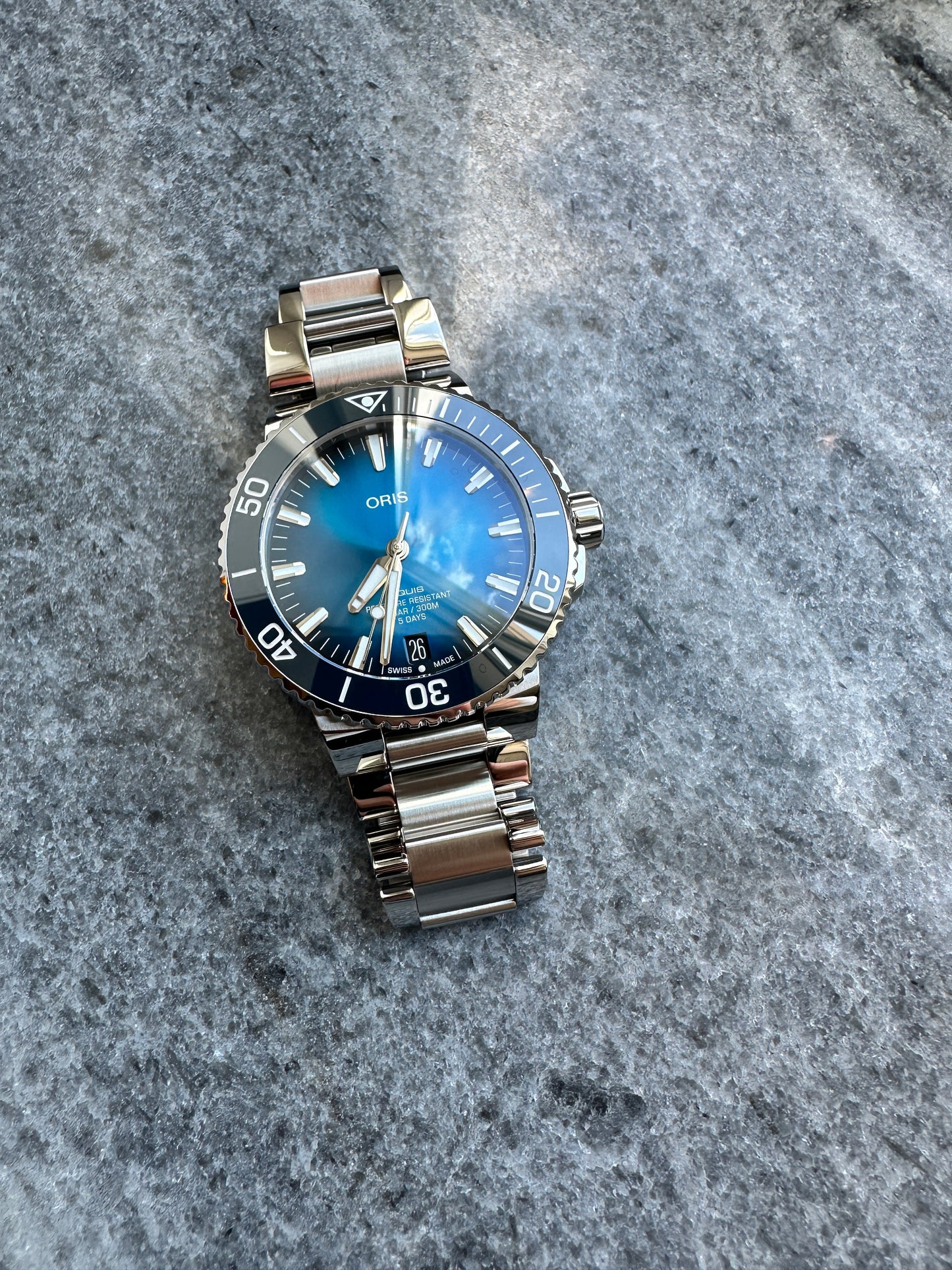 Oris Aquis Date Calibre 400