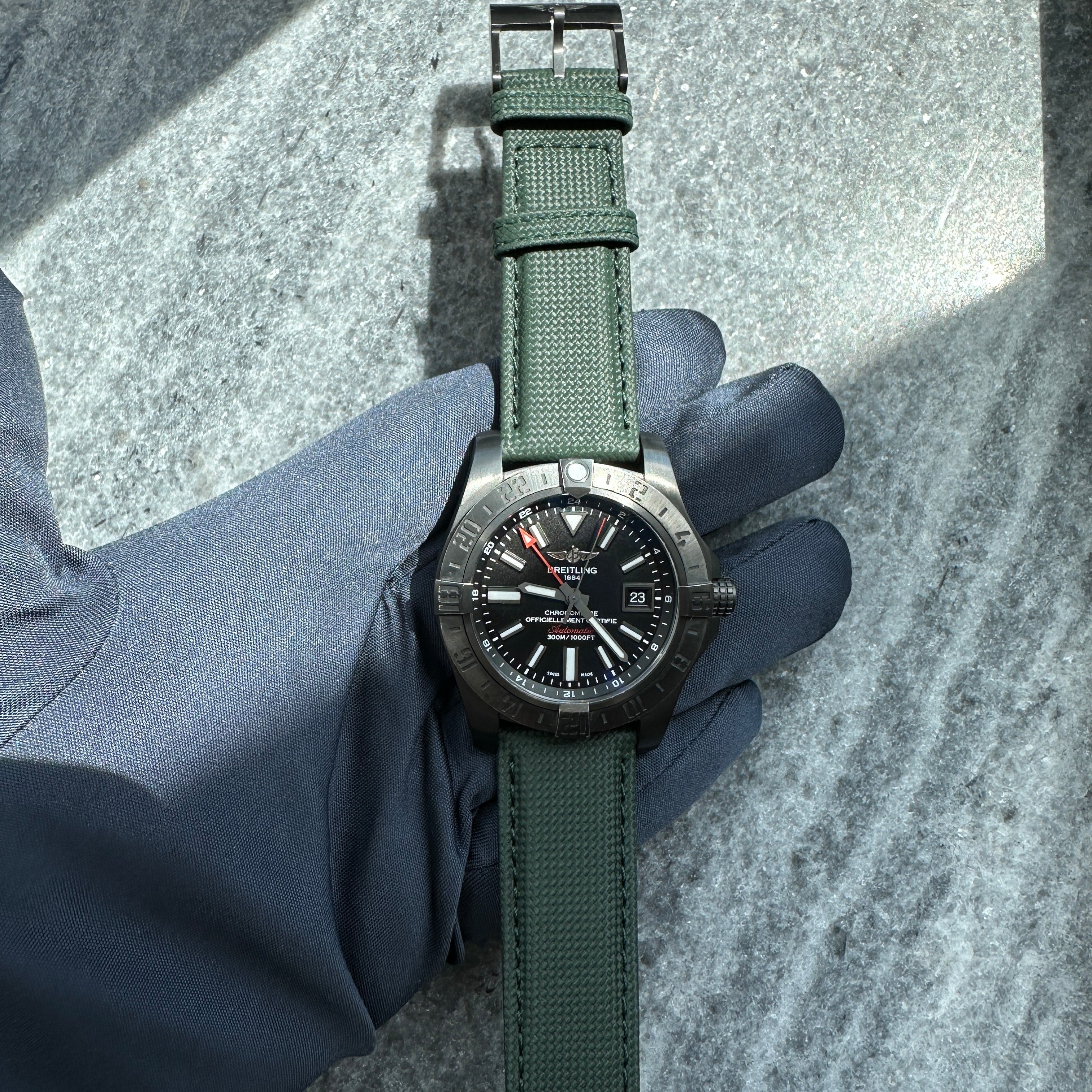 Breitling Avenger Seawolf Limited 1000