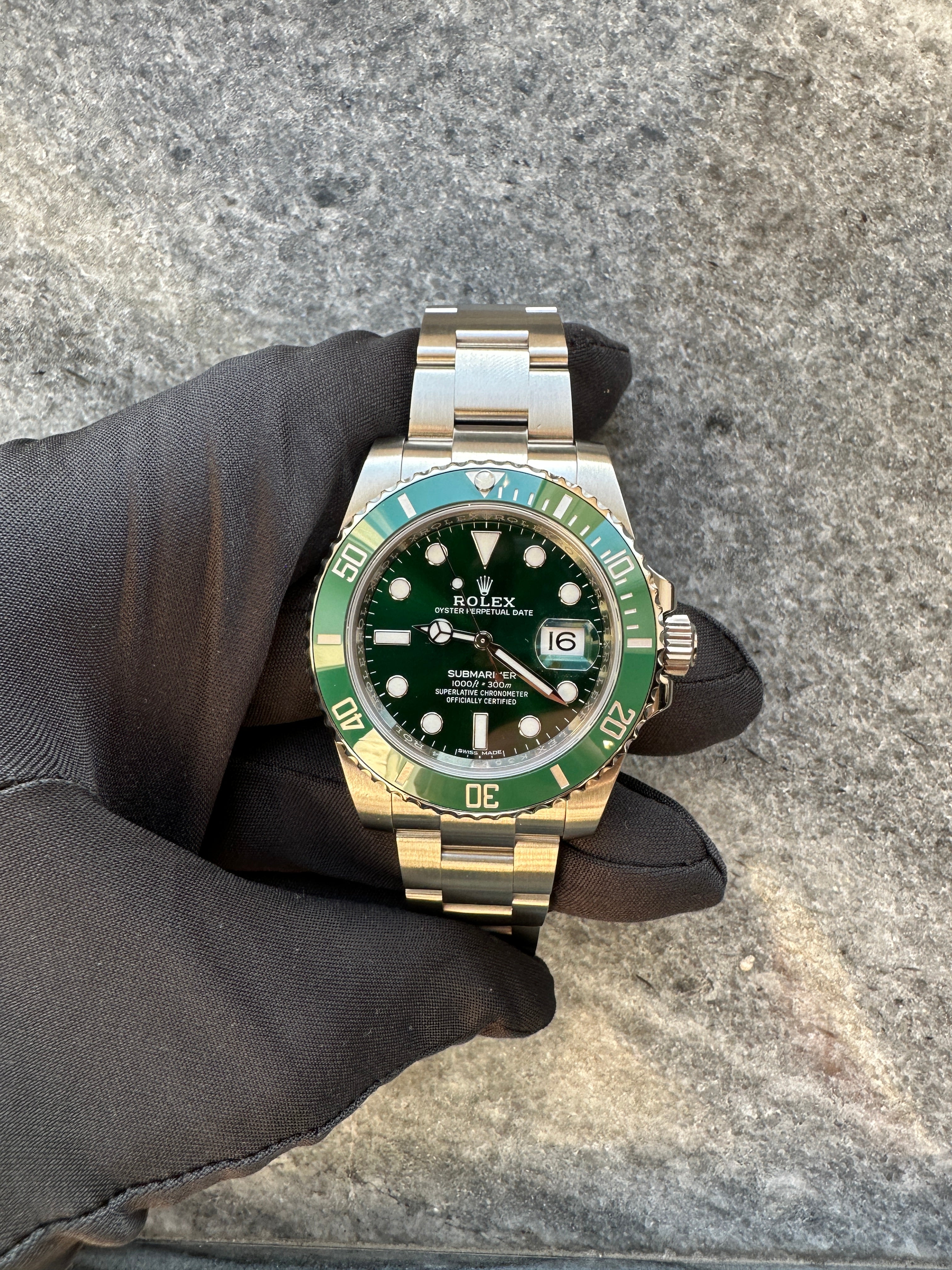 Submariner Date Hulk 116610LV / Full Set / LC100 / 2018