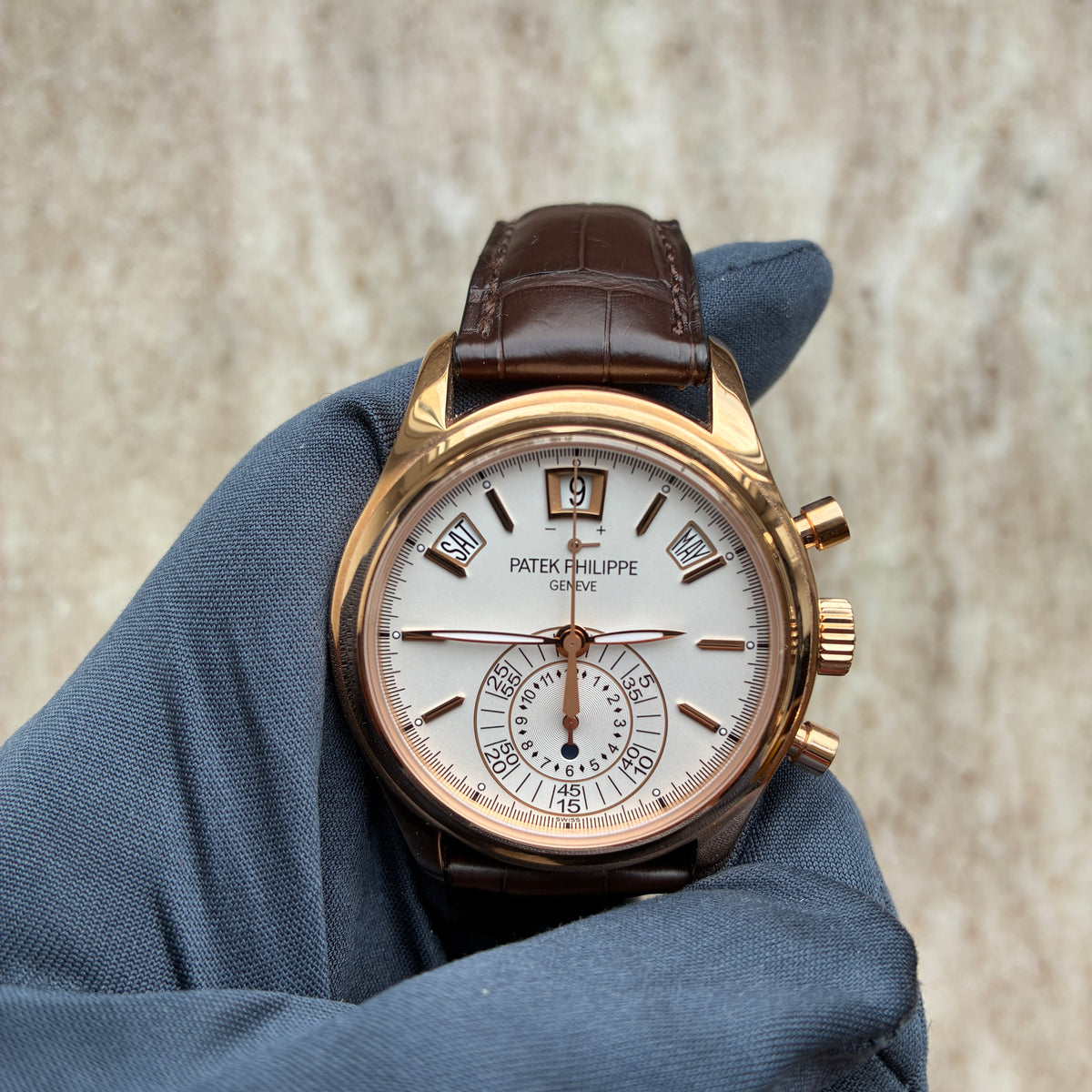 Annual Calendar / White Dial / very rare / very good condt. / Box & Papiere / 2013