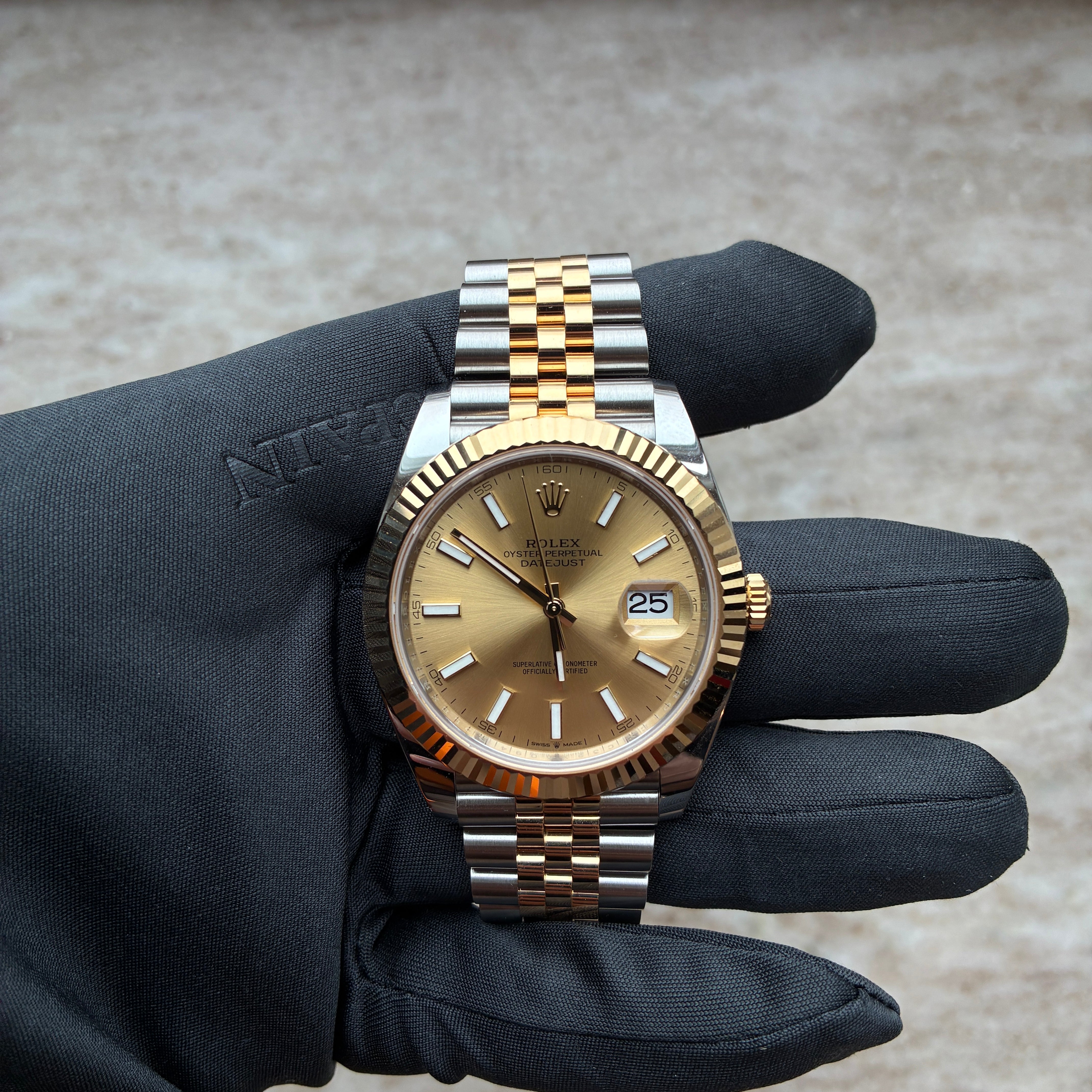 Rolex - Datejust 41 / Bicolor / Box & Papers / 2023 - [product_sku]
