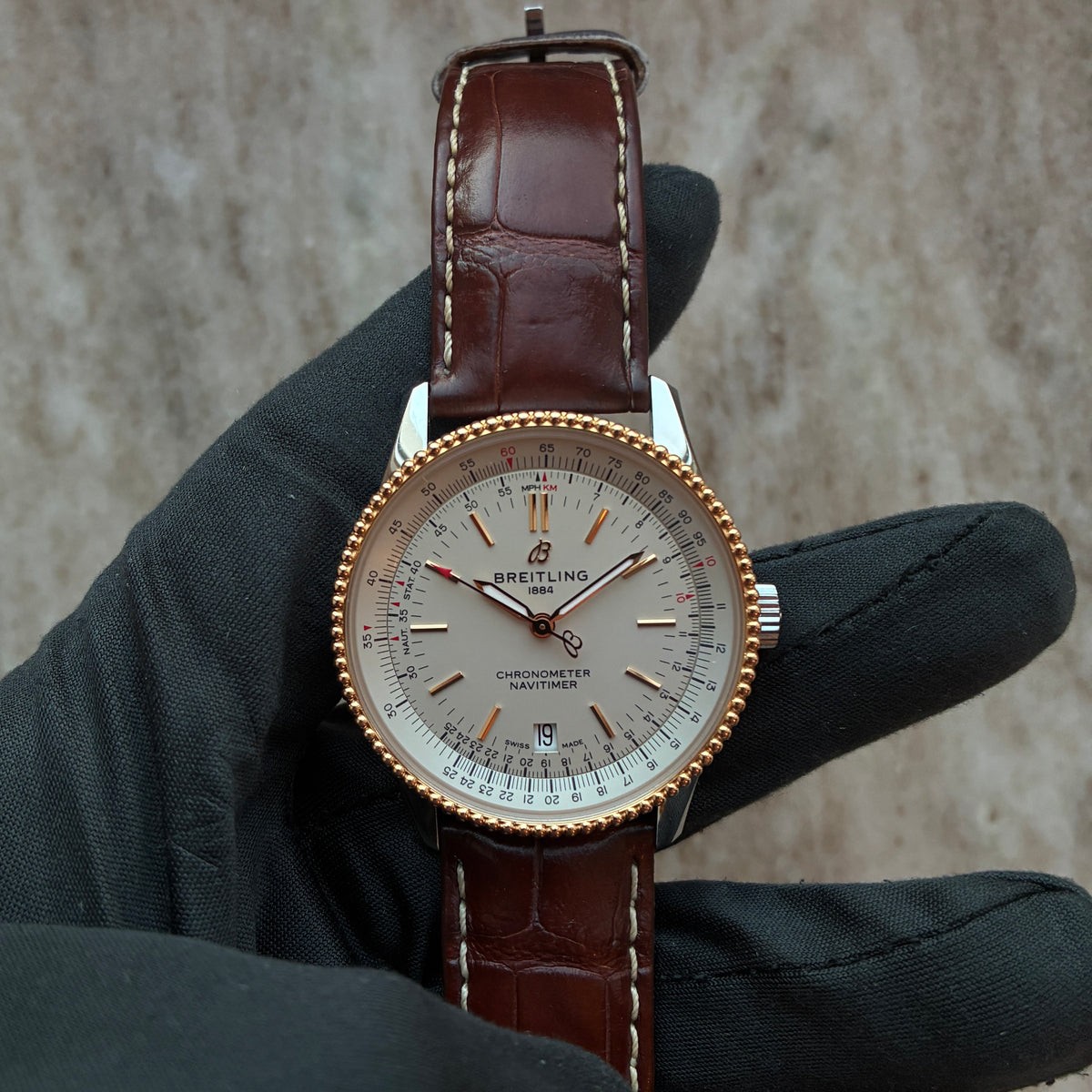 Navitimer / Bicolor / leather strap / orig. Invoice / Box / 2022 - Juwelier Spliedt