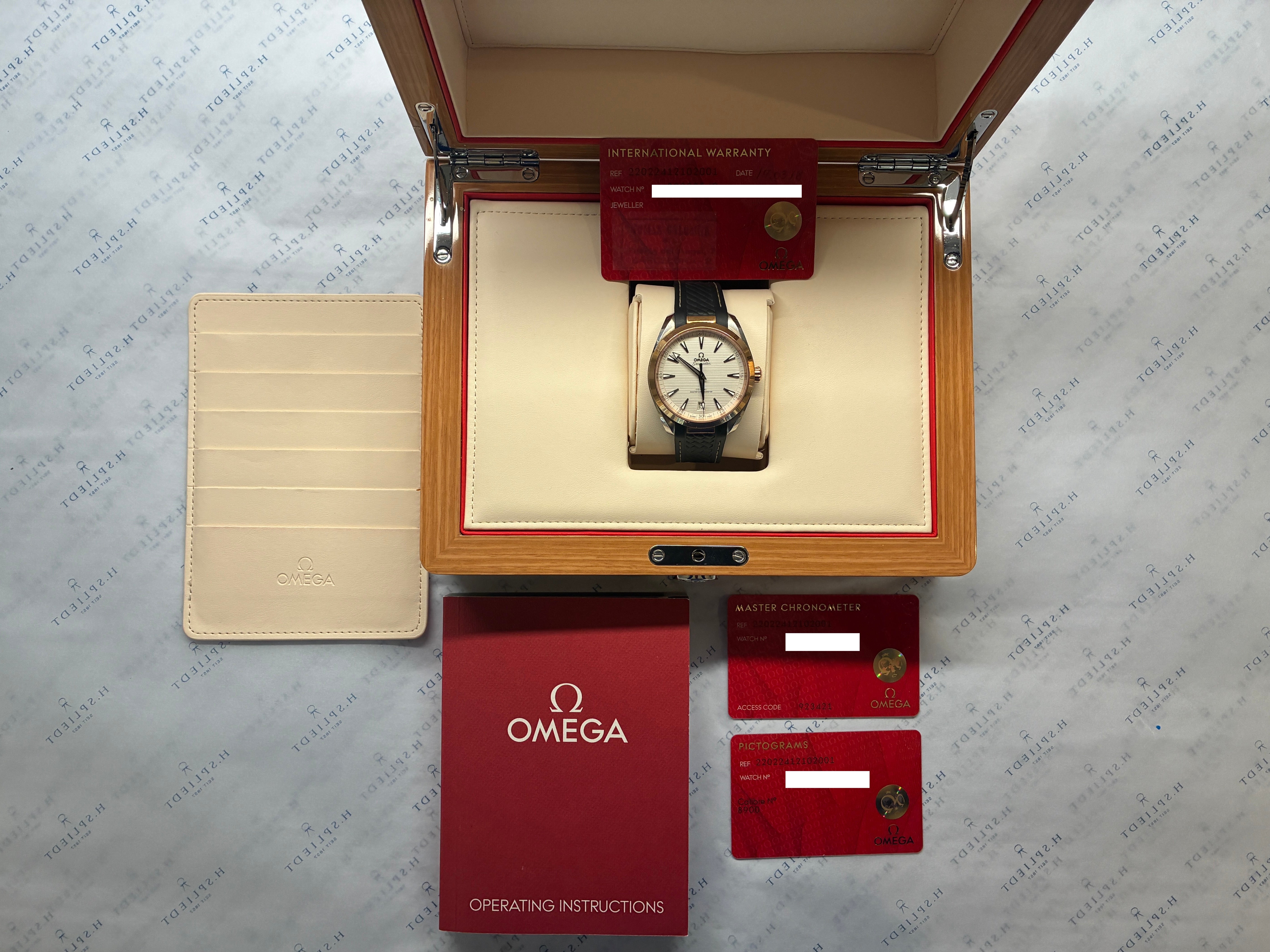 Omega - Seamaster Aqua Terra / Bicolor / Rubberstrap / Folding Clasp / Box & Papers / 2018 - [product_sku]