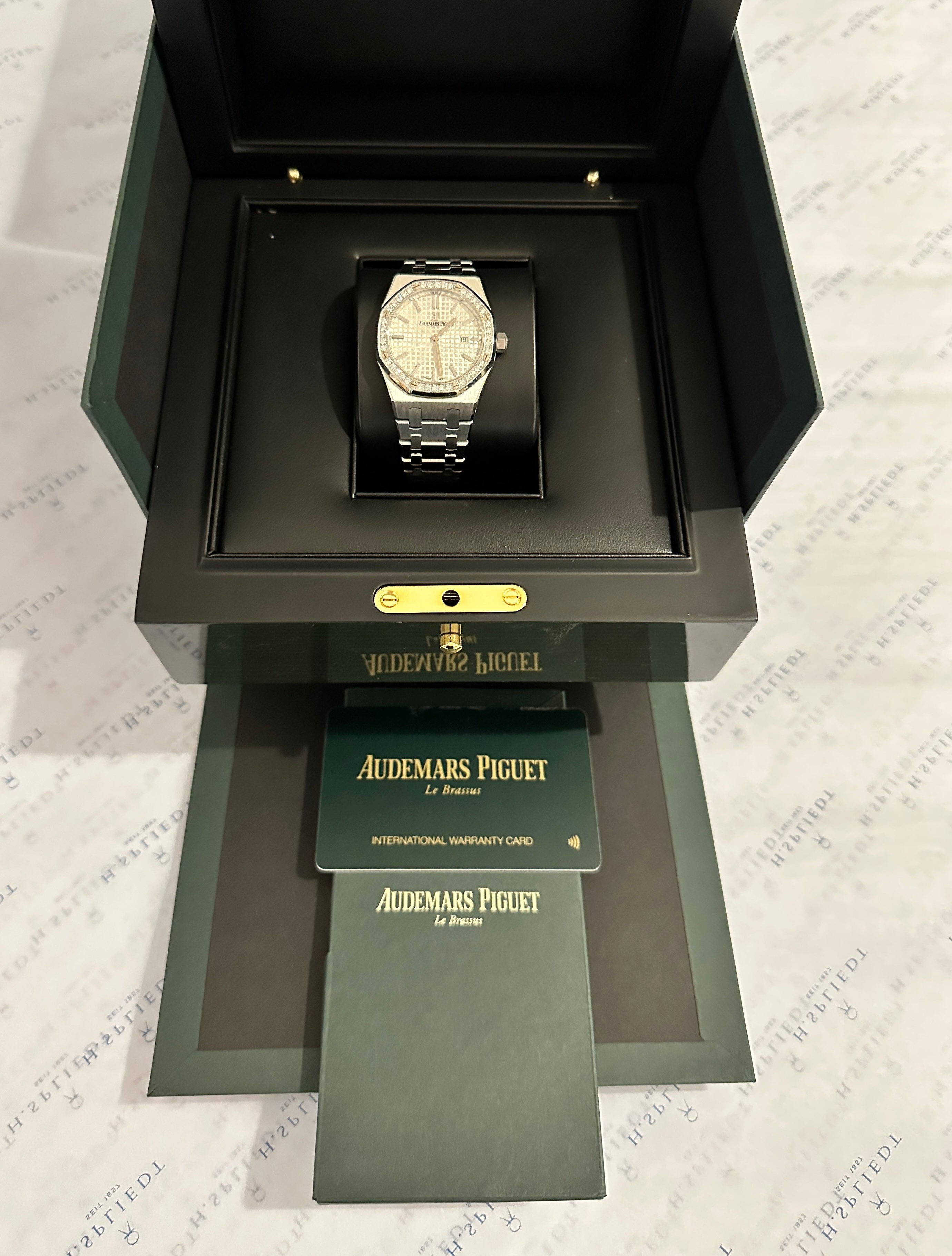 Audemars Piguet - Audemars Piguet Royal Oak Lady 33mm Steel & Diamonds - Juwelier Spliedt