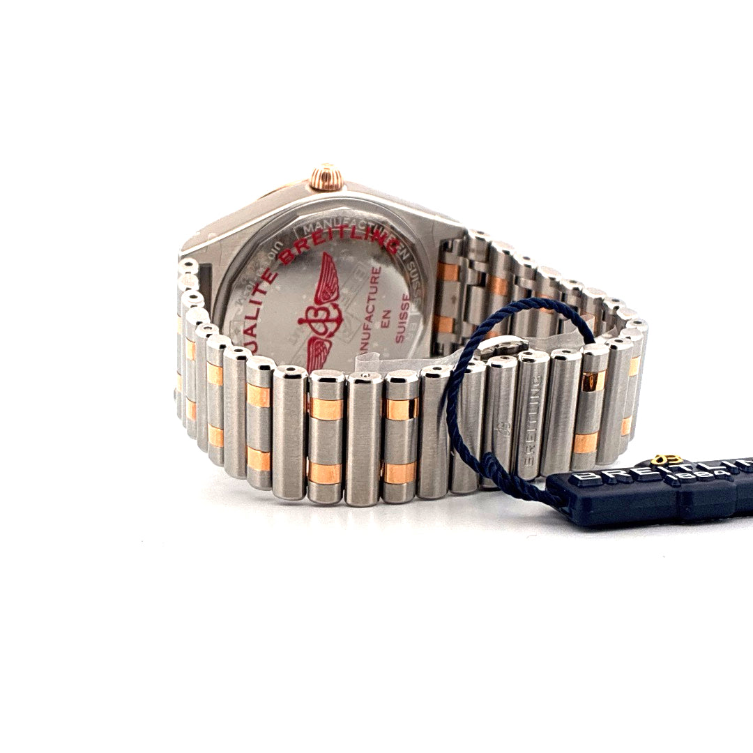 Breitling Chronomat Lady 36mm Rückseite aus Stahl und Roségold mit gestanztem Armband und Anhänger