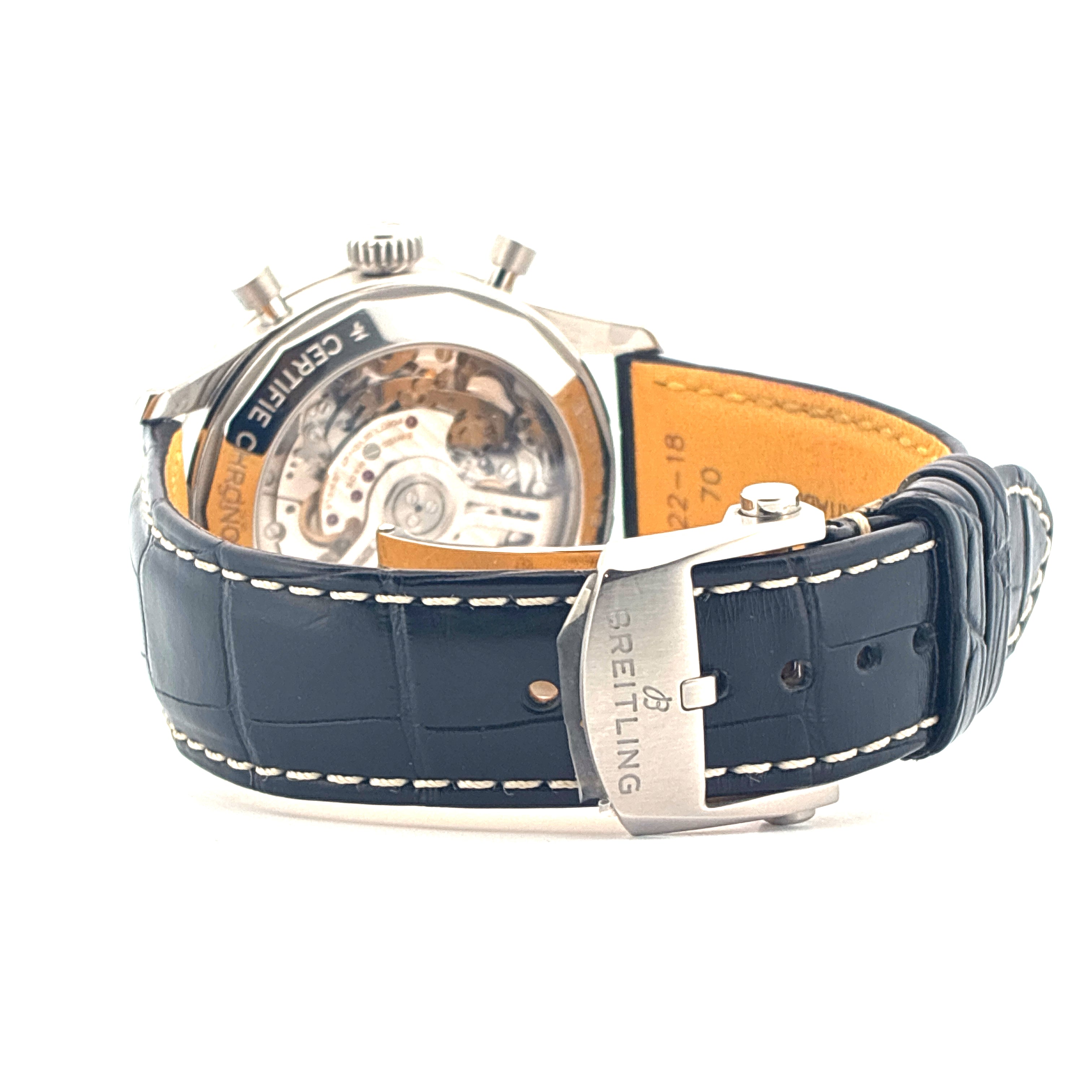 Breitling - Navitimer 1 B01 Chronograph 43 / Ice Dial / very good condt. / leather strap / Full-Set 2023 - [product_sku]
