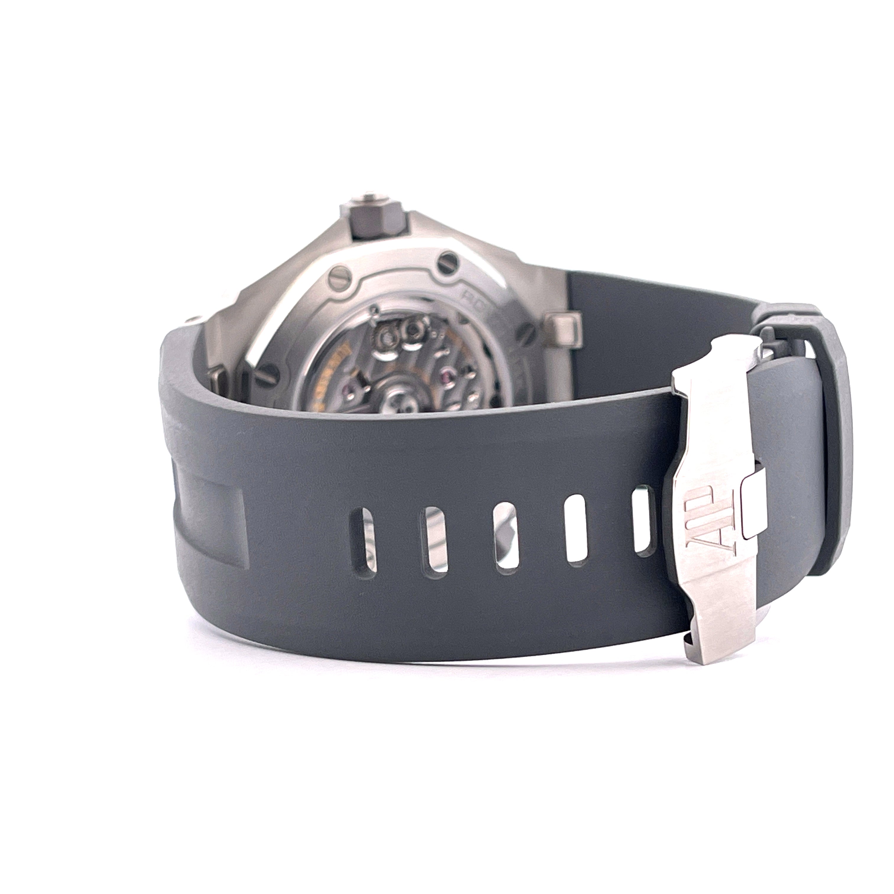 Royal Oak Offshore Diver Brand new / Blue / Stickers / Full-Set 2021