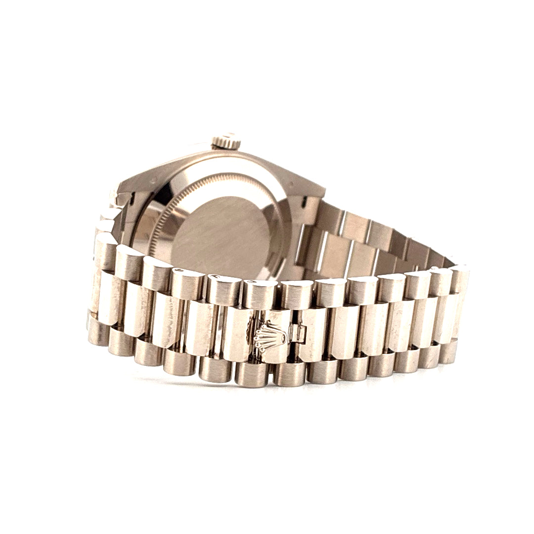 Day-Date 40 / White Gold / Linen Dial / 2021