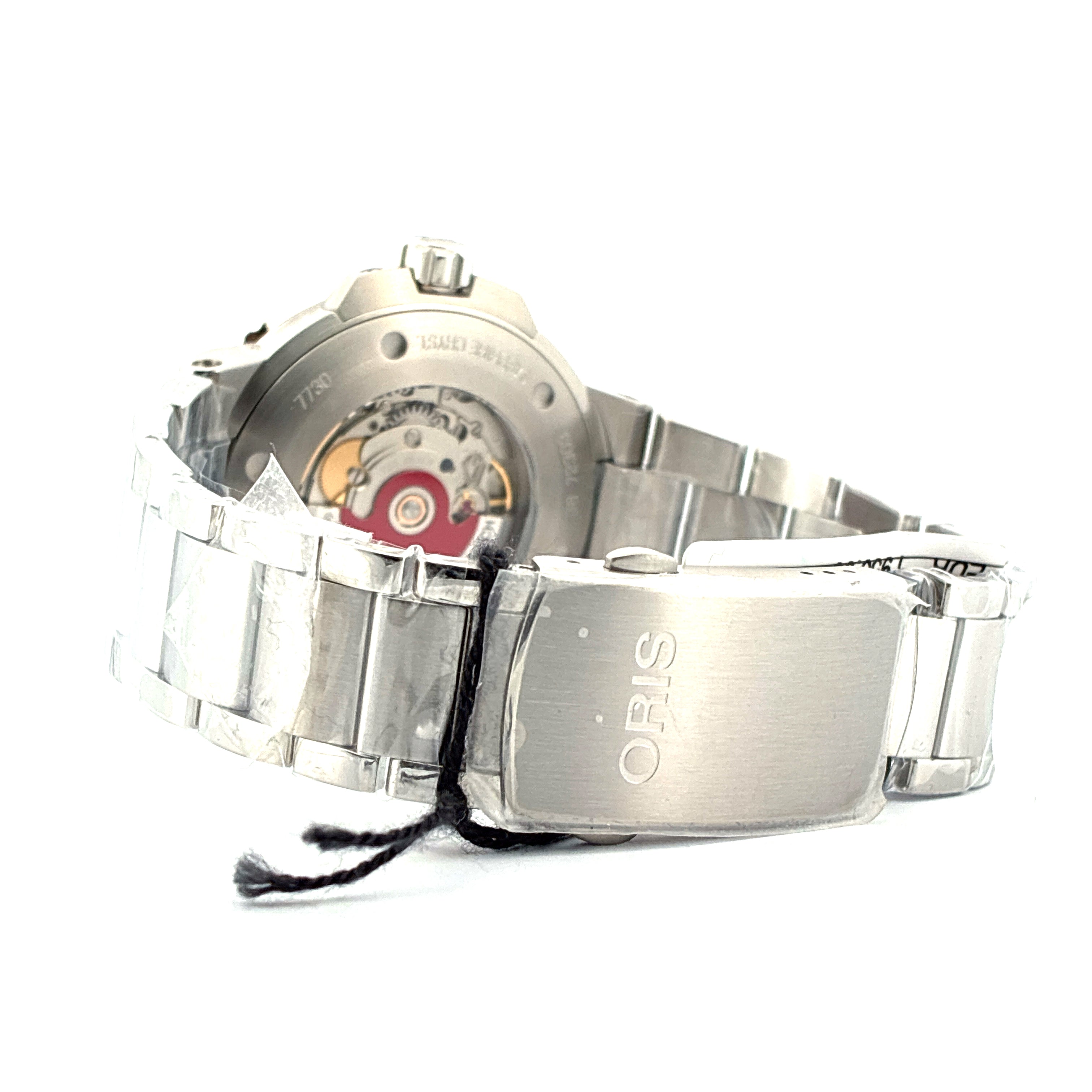 Oris - Aquis Date / Green Dial / Stainless Steel / Like New / 2025 - [product_sku]