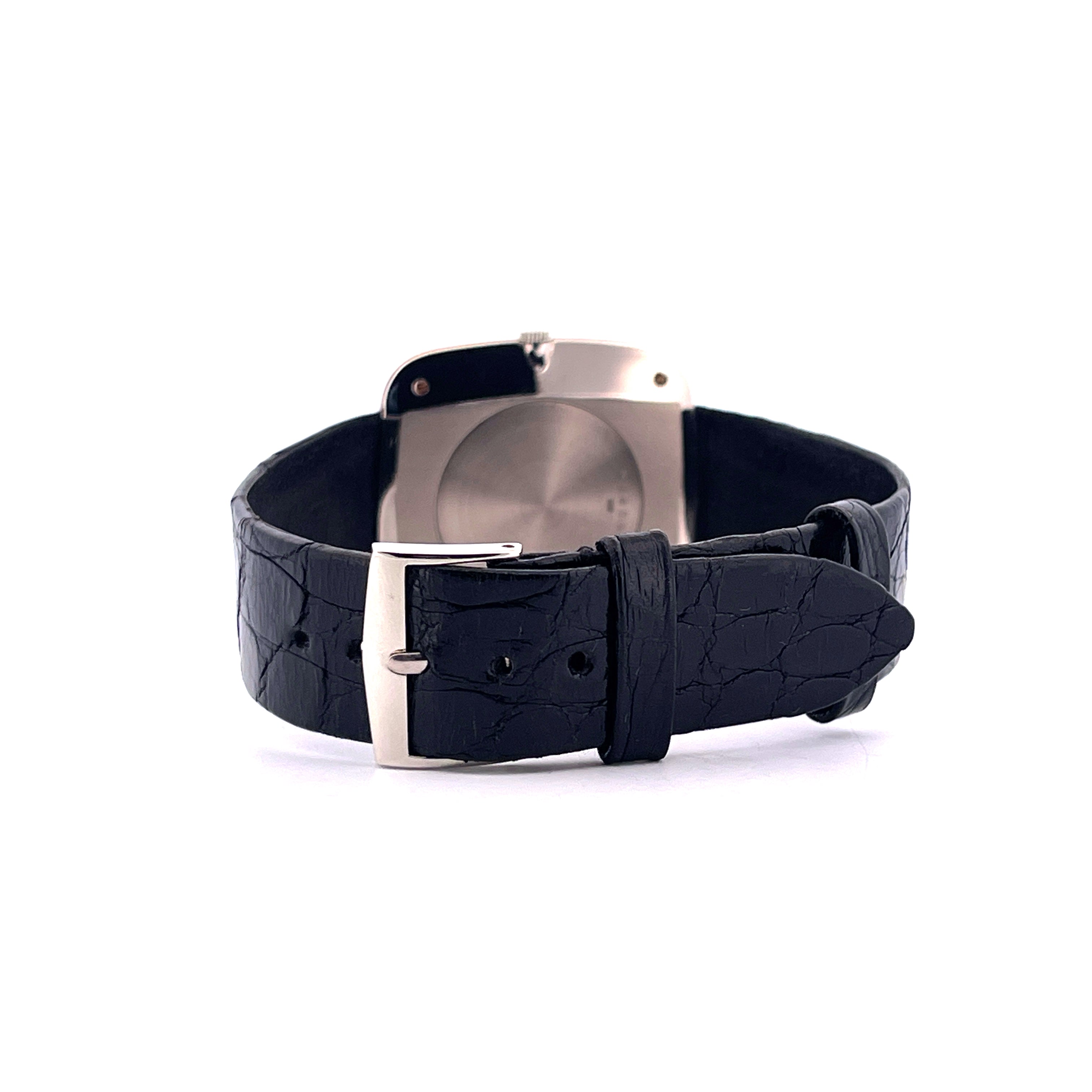 Jumbo TV / Black Dial / White Gold