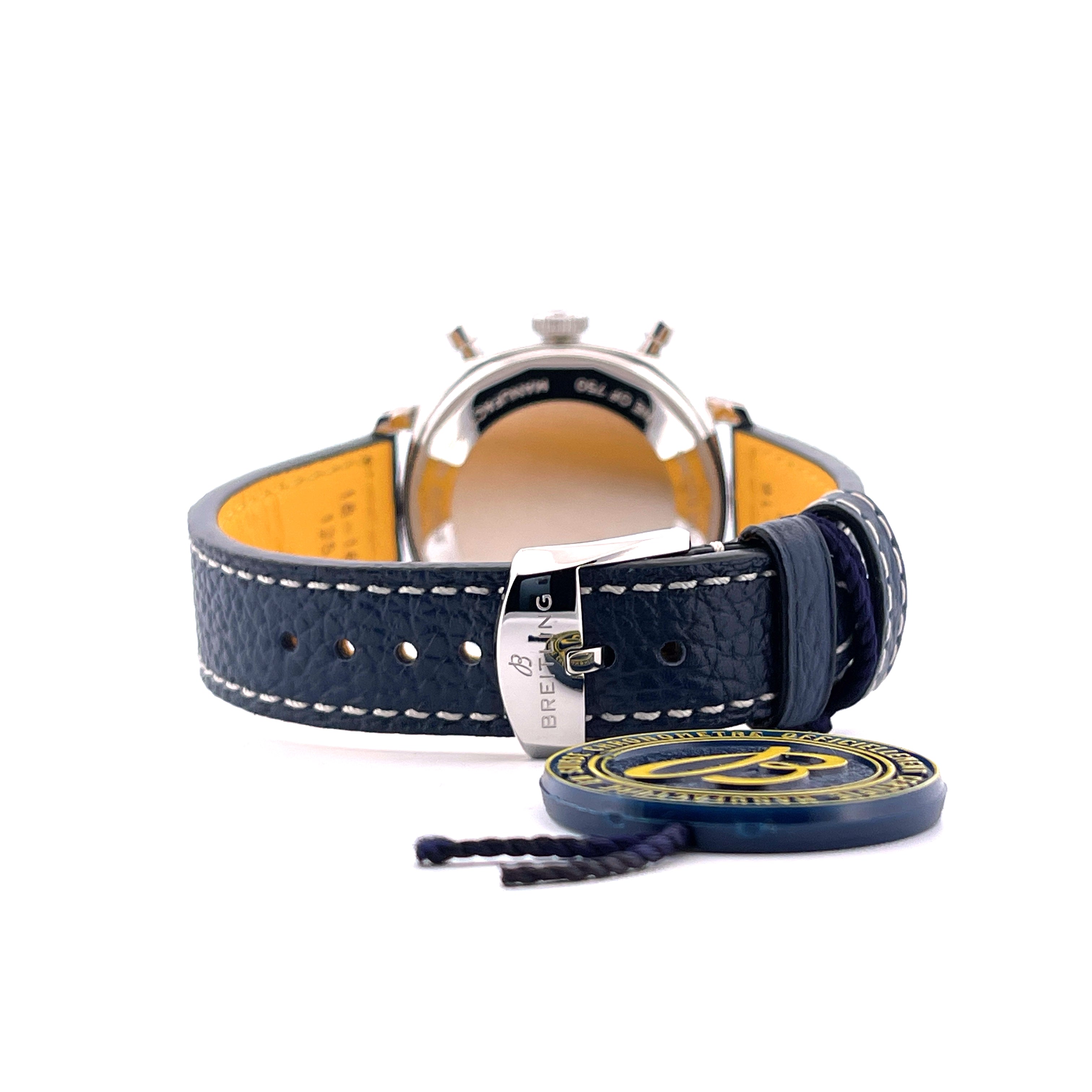 Breitling Top Time B01 Martini Racing im Detail mit blauem Lederband und Schließe