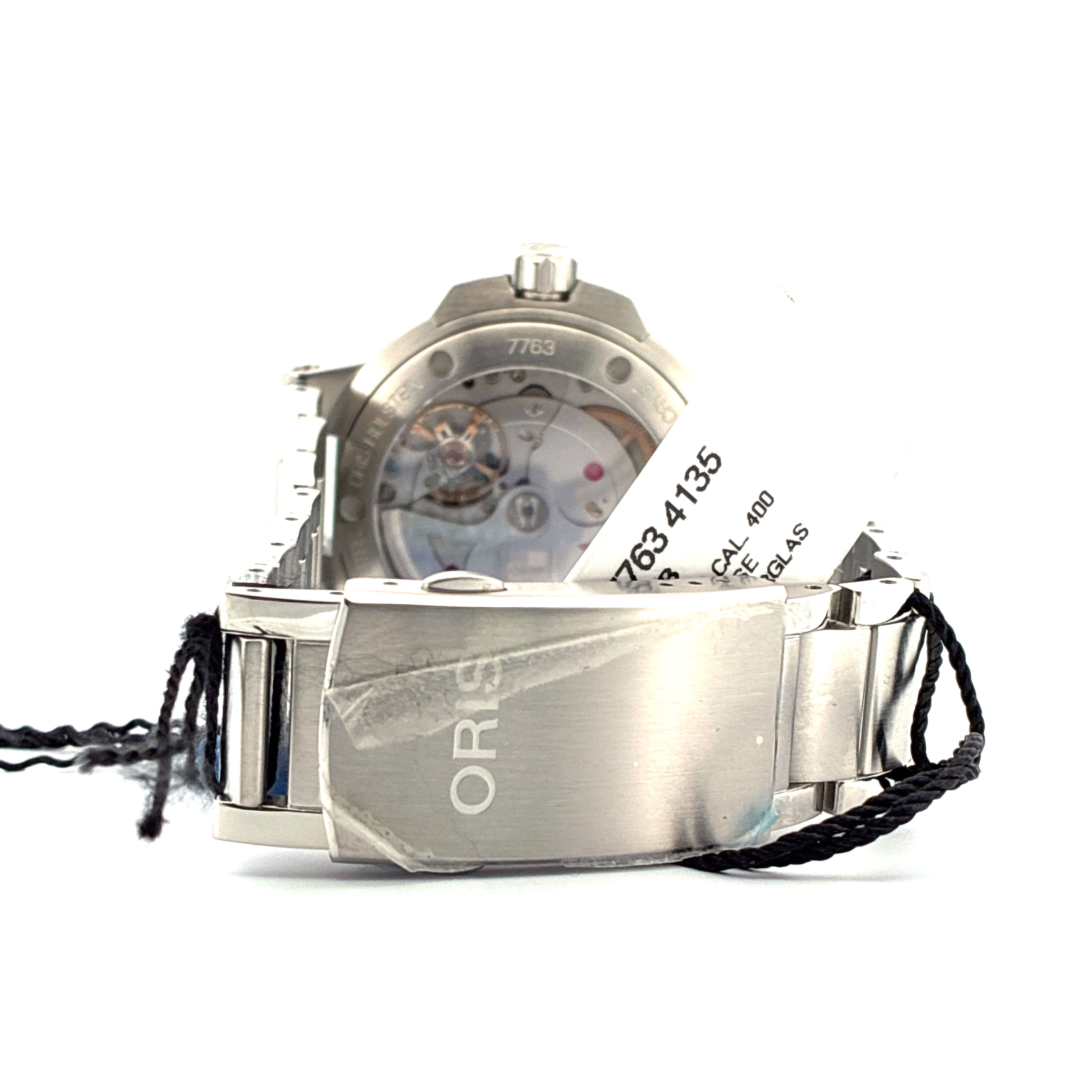 Oris - Aquis Date / Calibre 400 / Blue Dial / Stainless Steel / Like New / Box & Papers / 2025 - [product_sku]