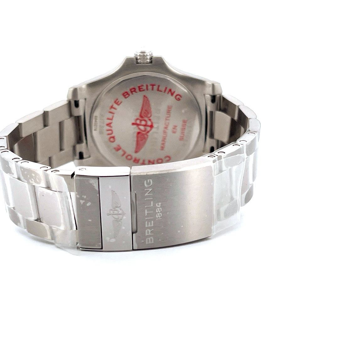 Breitling - Avenger / Automatic 43 Like New / Stickers / Full-Set - [product_sku]