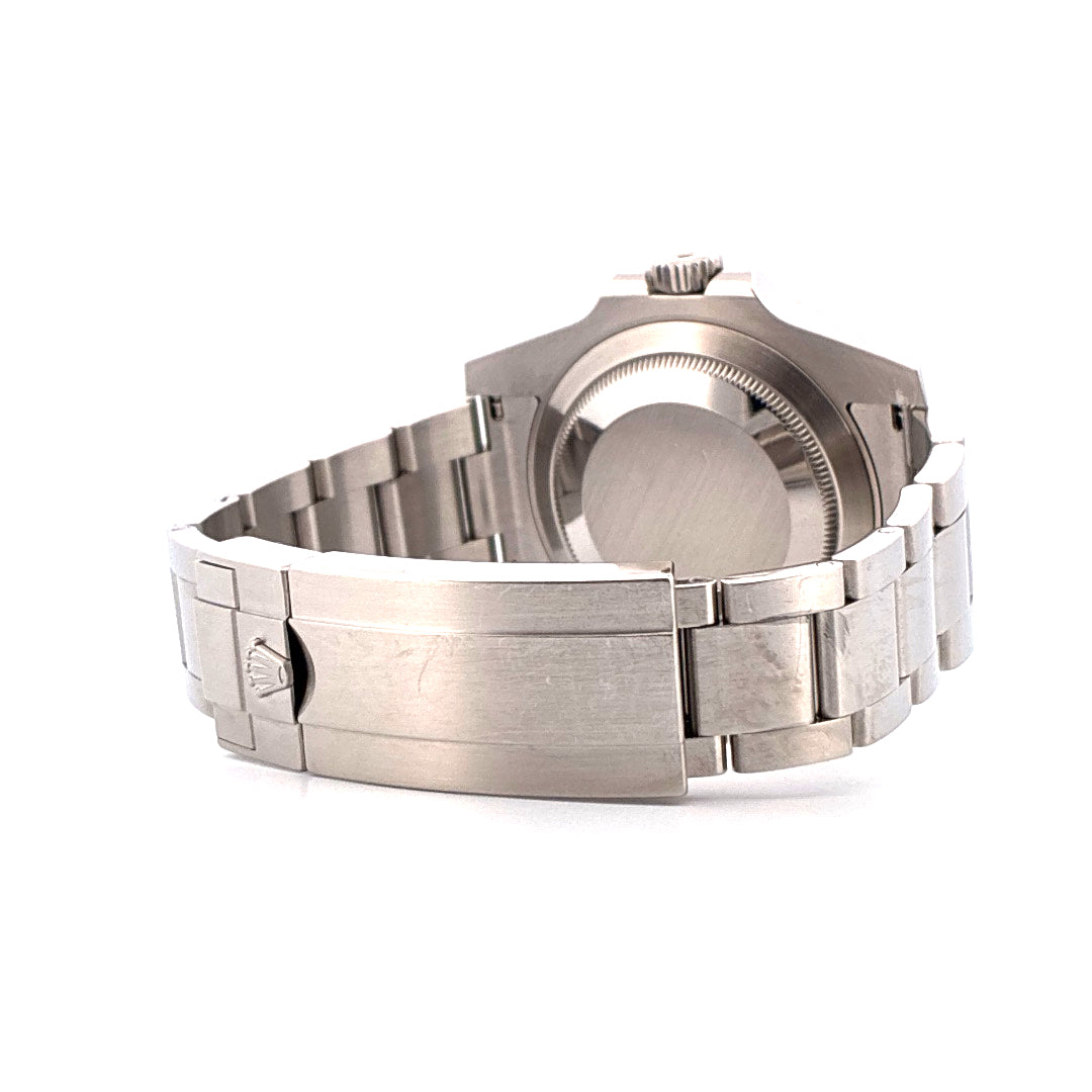 Submariner (No Date) (2015)