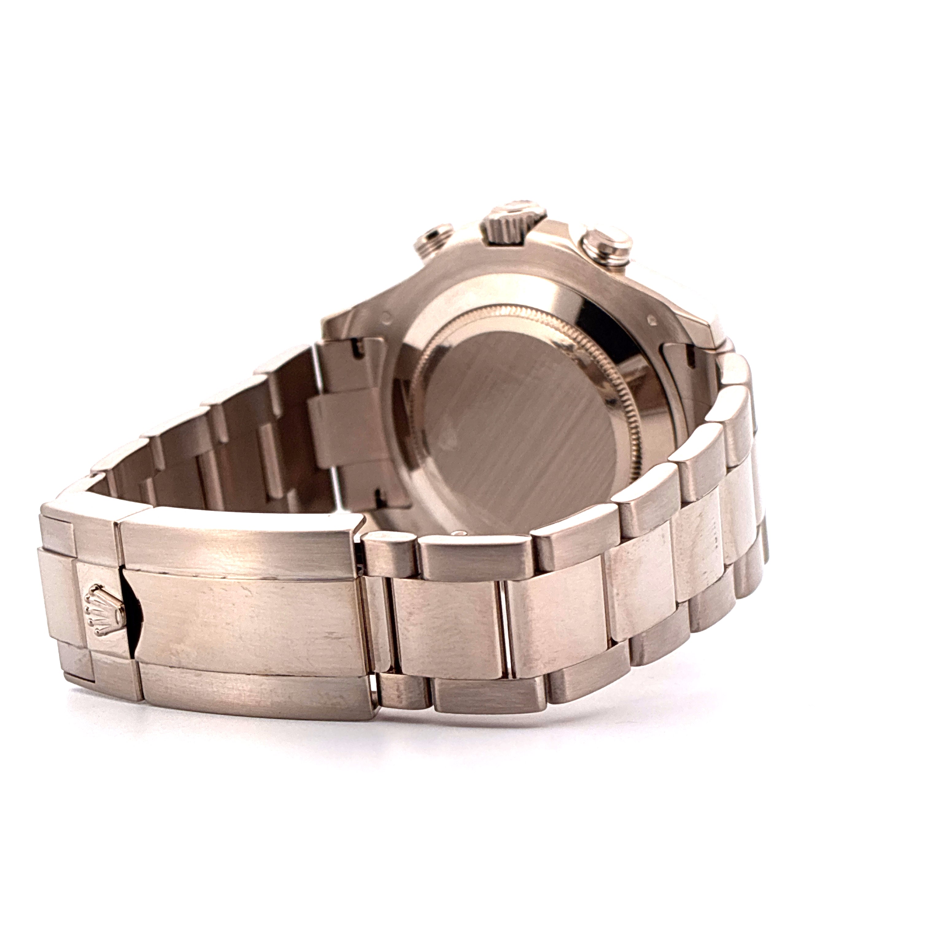 Rolex Yacht-Master II Gehäuse und Armband aus Weißgold auf weißem Hintergrund