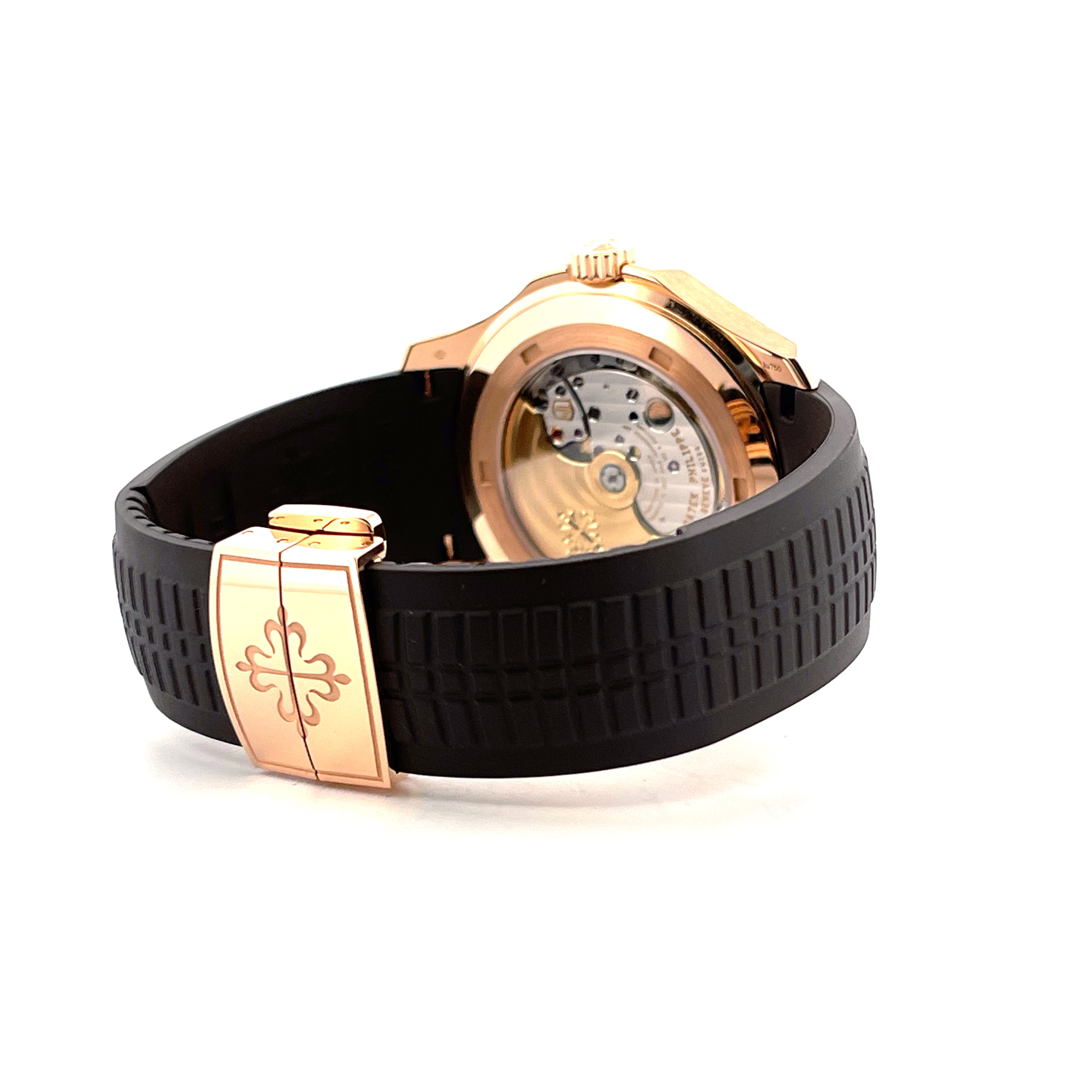 Patek Philippe Aquanaut Travel Time 5164R-001 Roségold Uhr von hinten mit Sichtboden und schwarzem Kautschukband