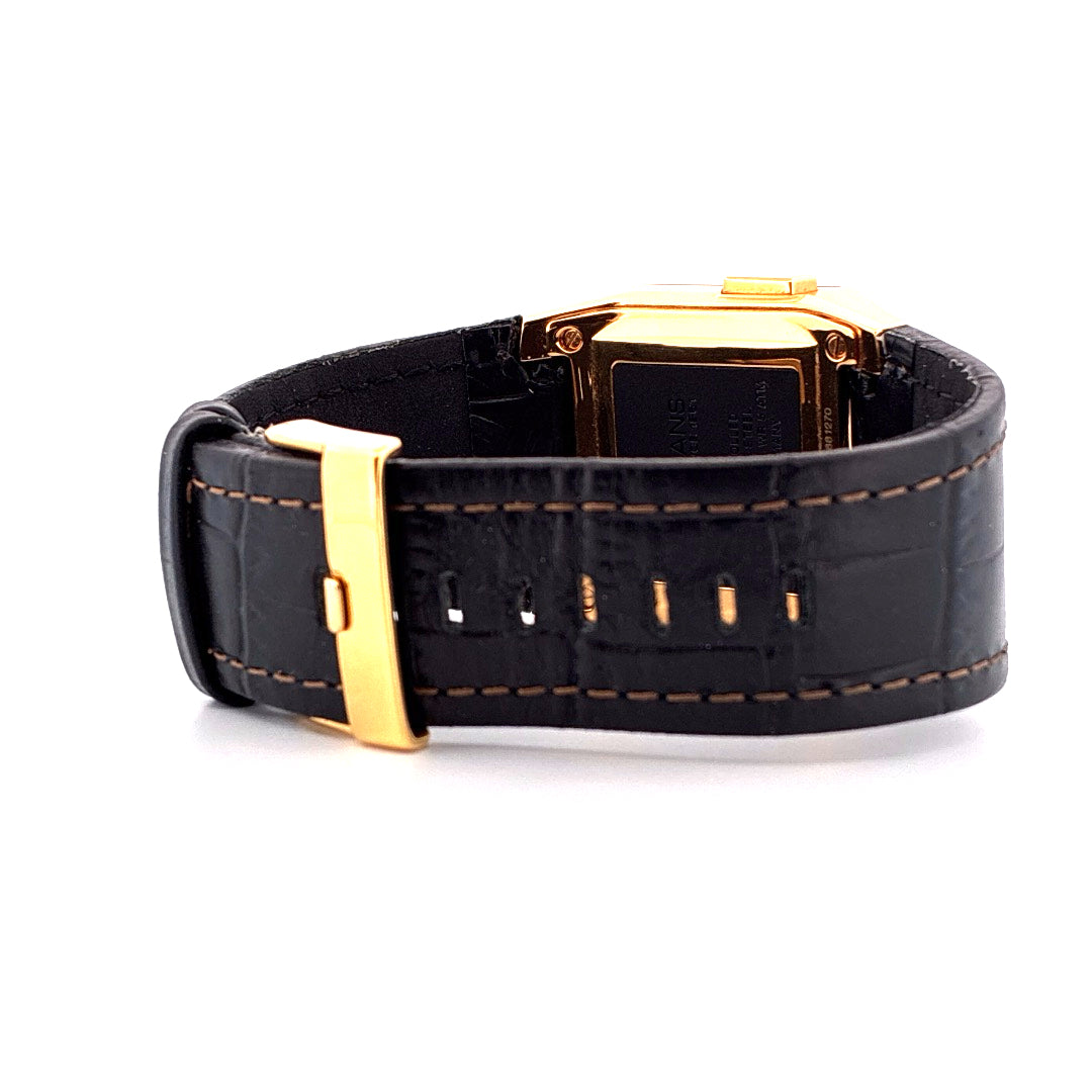 Junghans Mega 1000 Funkuhr Limited Edition Rückansicht mit goldenem Dornschließe und schwarzem Lederarmband