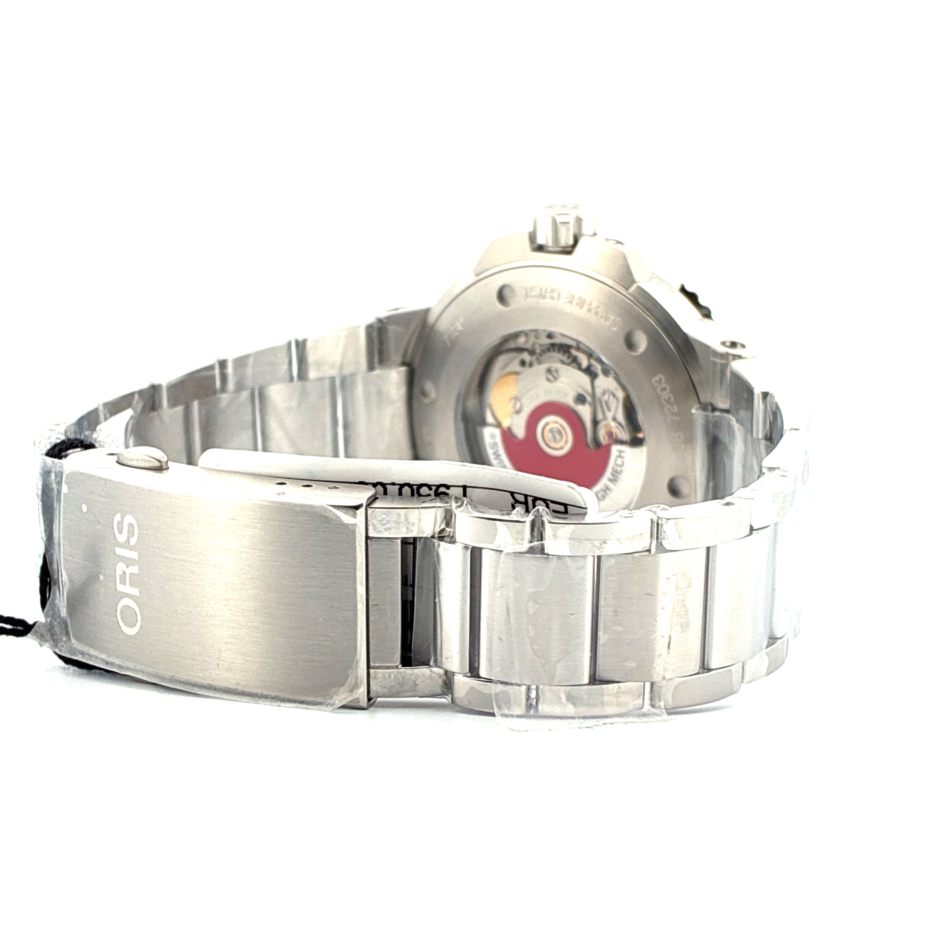 Oris - Aquis Date / Green Dial / Stainless Steel / Like New / 2025 - [product_sku]