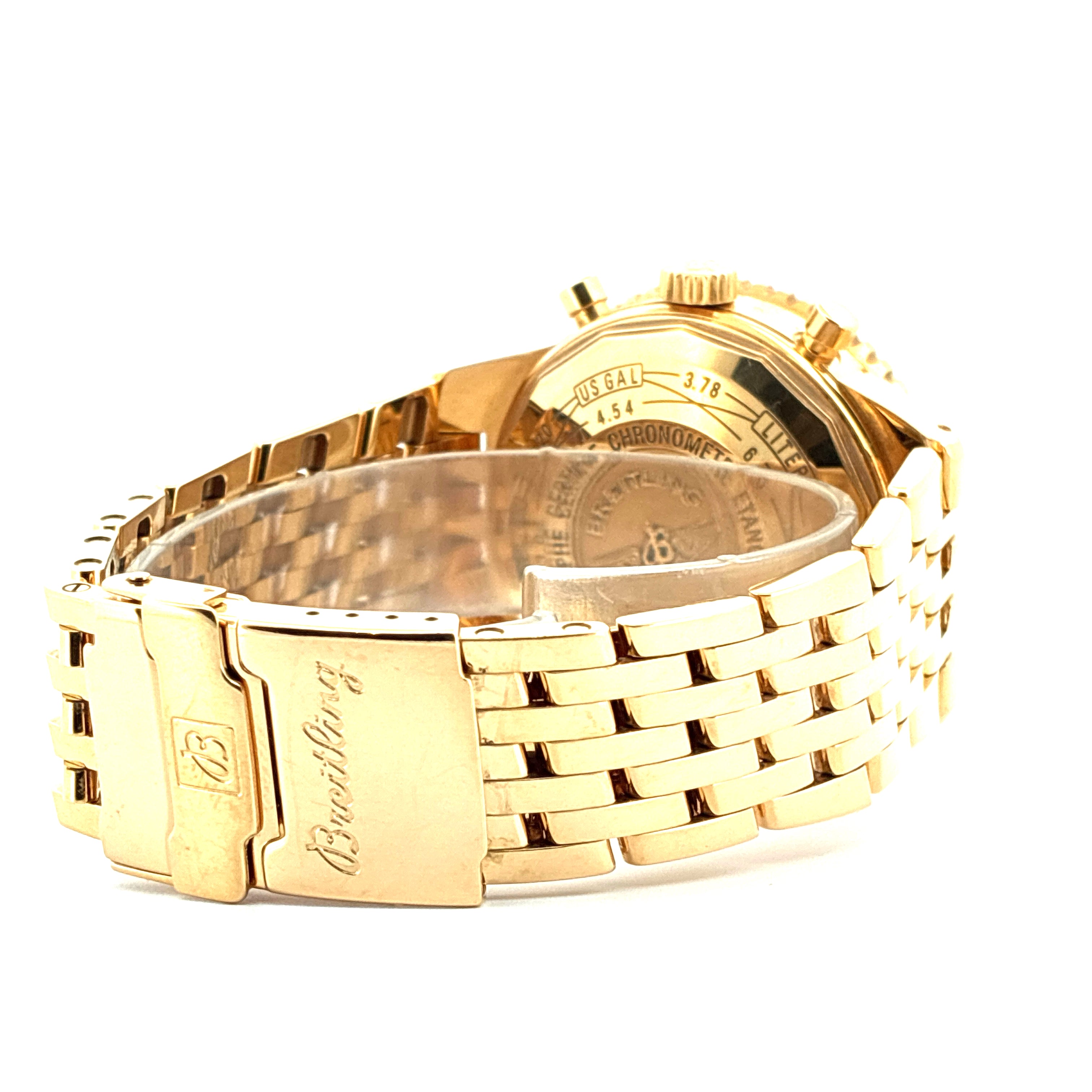 Breitling Navitimer Heritage aus Gelbgold mit Automatikwerk und breitem Gliederarmband