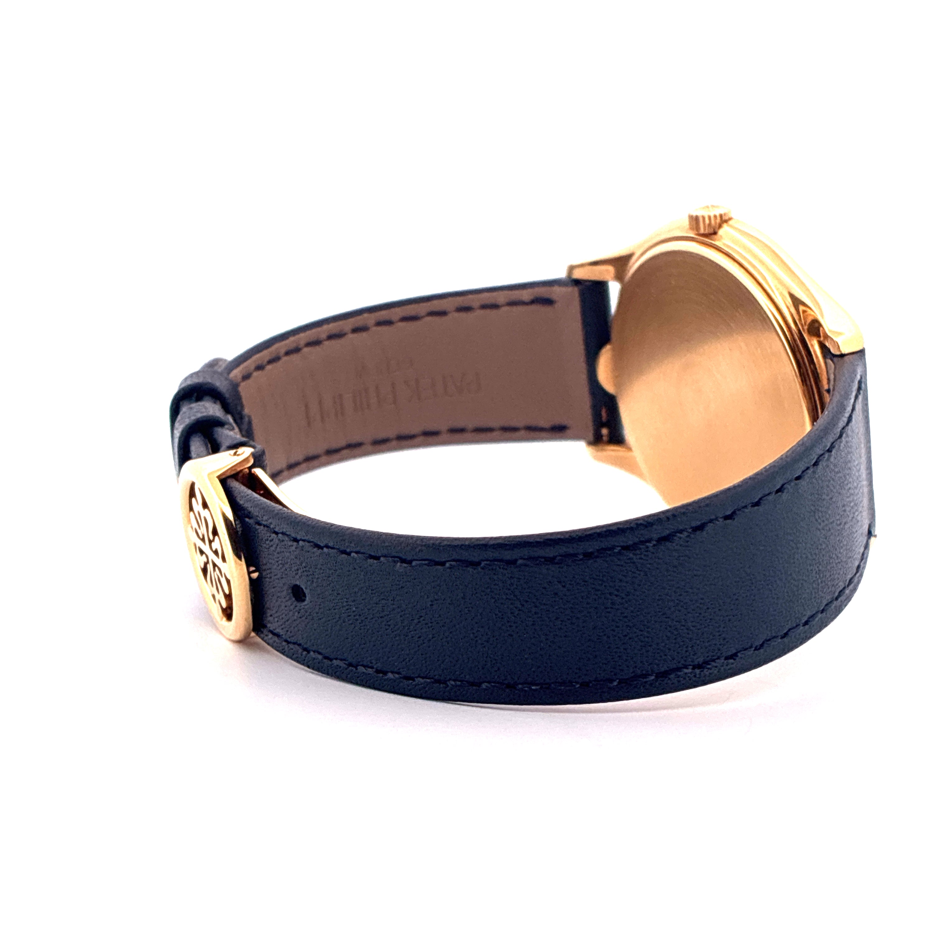 Patek Philippe Perpetual Calendar 3940J-017 Gelbgold mit schwarzem Lederarmband, Rückseite