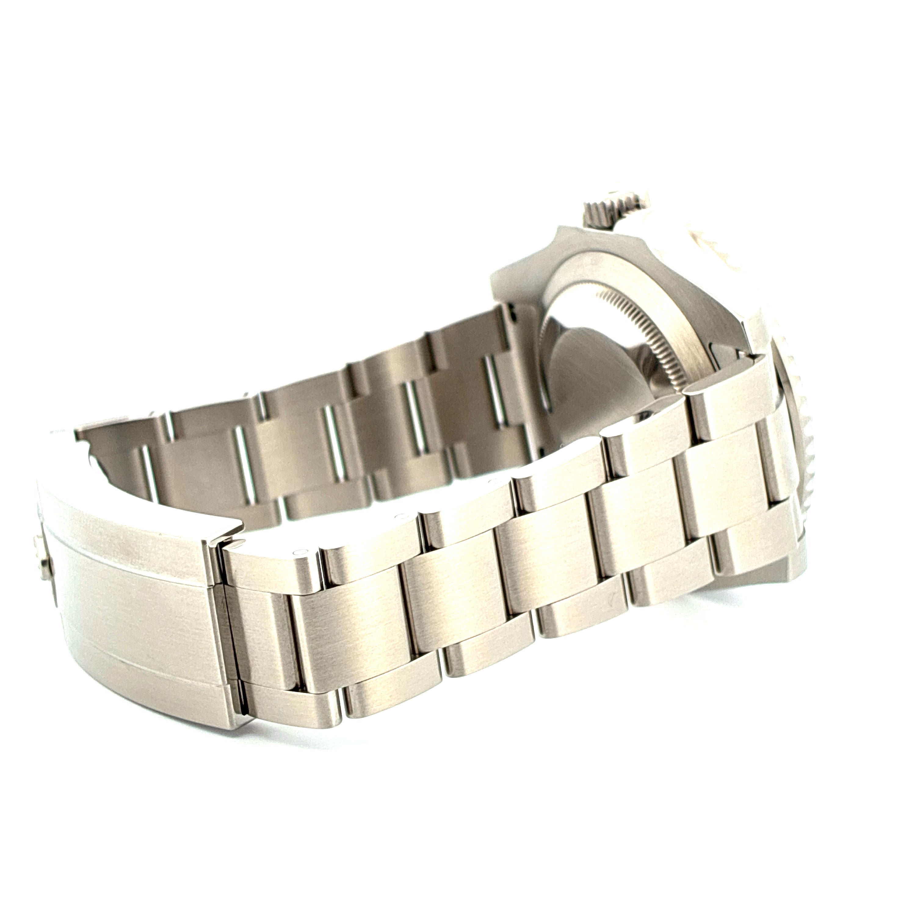 Submariner Date Hulk 116610LV / Full Set / LC100 / 2018