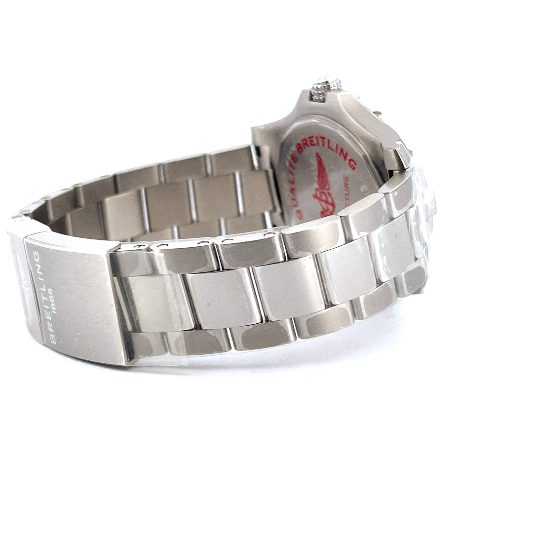 Breitling - Avenger / Automatic 43 Like New / Stickers / Full-Set - [product_sku]