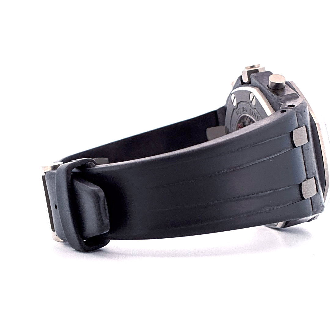 Audemars Piguet Royal Oak Offshore Jarno Trulli von der Seite mit schwarzem Kautschukarmband