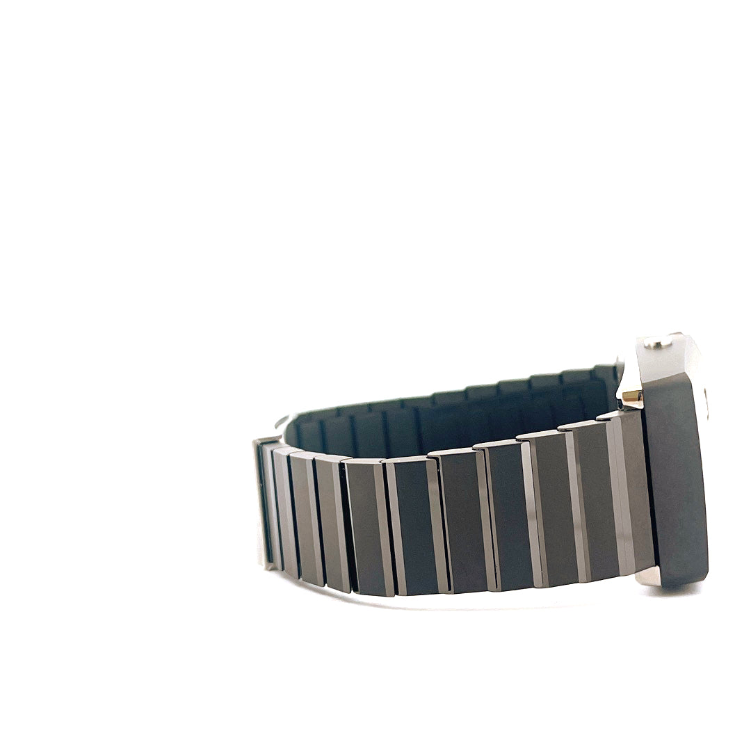Girard Perregaux - Girard Perregaux Casquette 2.0 - Juwelier Spliedt - [product_ Artikelnummer]