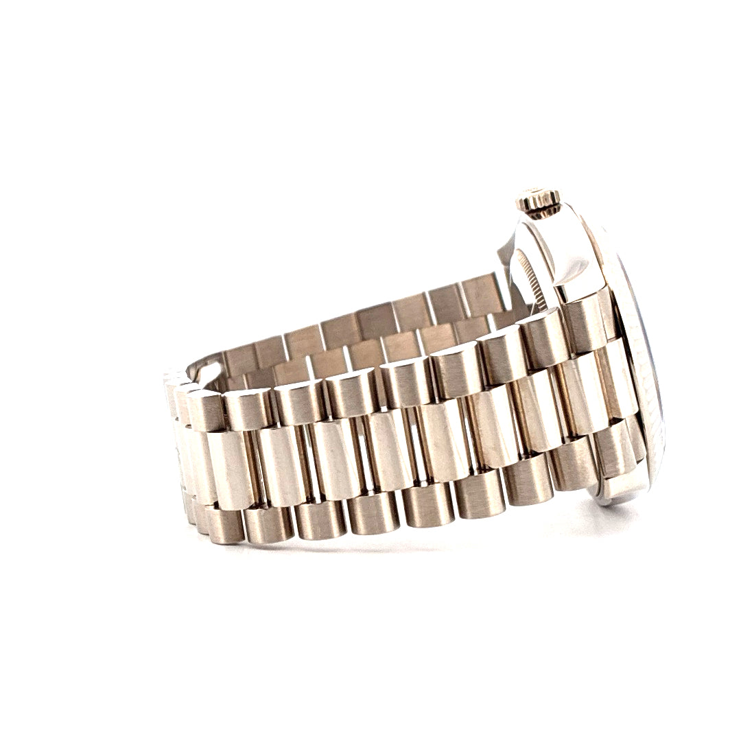 Day-Date 40 / White Gold / Linen Dial / 2021