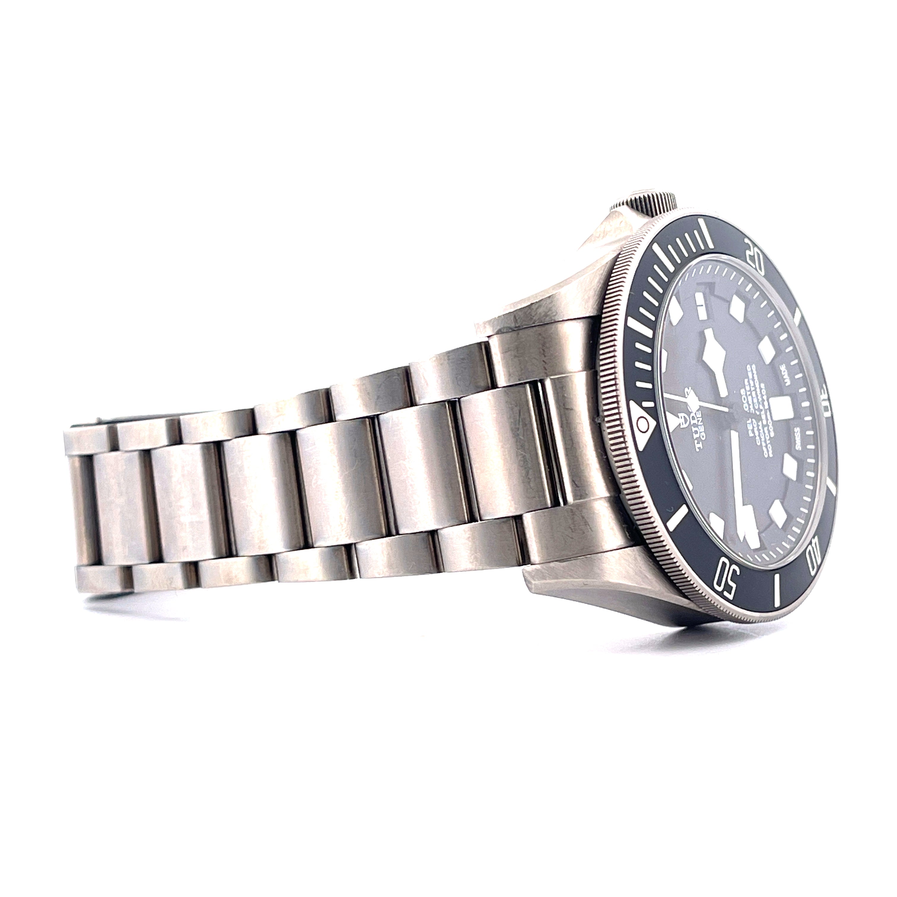 Pelagos Black Dial / Rubber Strap / Full-Set / 2020