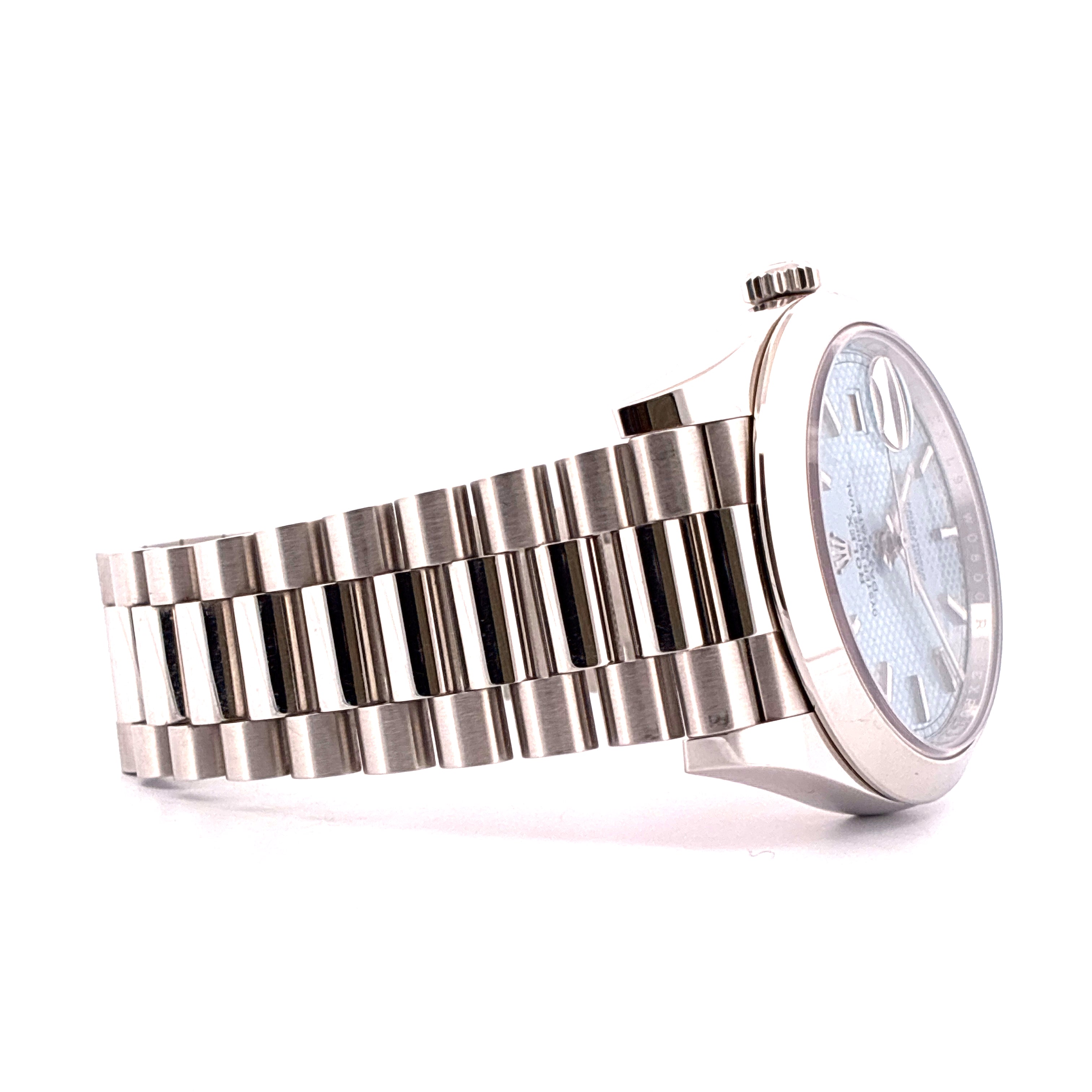Day-Date / Ice Blue Dial / Waffle / Platinum / Link Adjustment / Full-Set / 2019