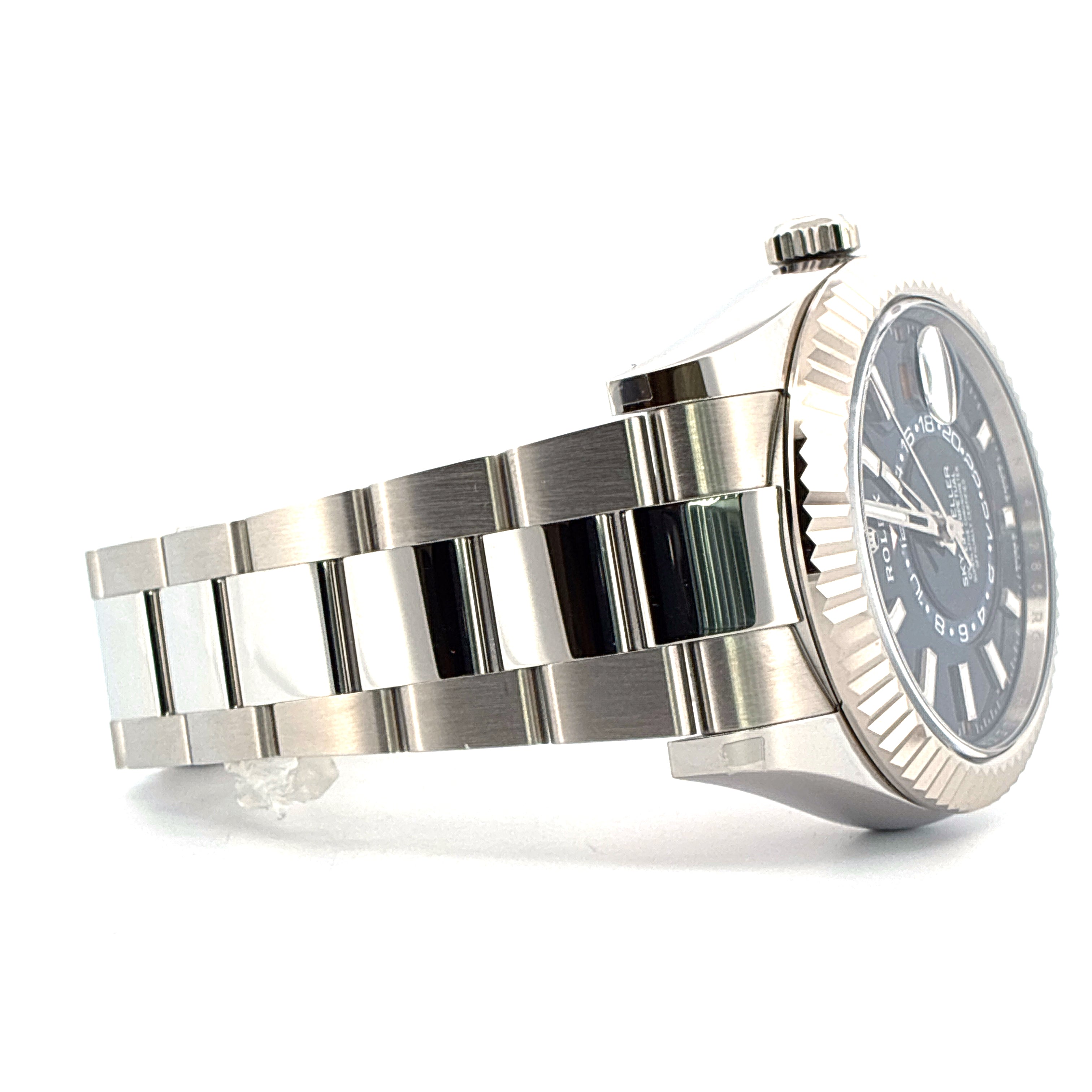 Rolex - Sky-Dweller / Unworn / Stickers / Blue Dial / Full-Set / 2024 - [product_sku]