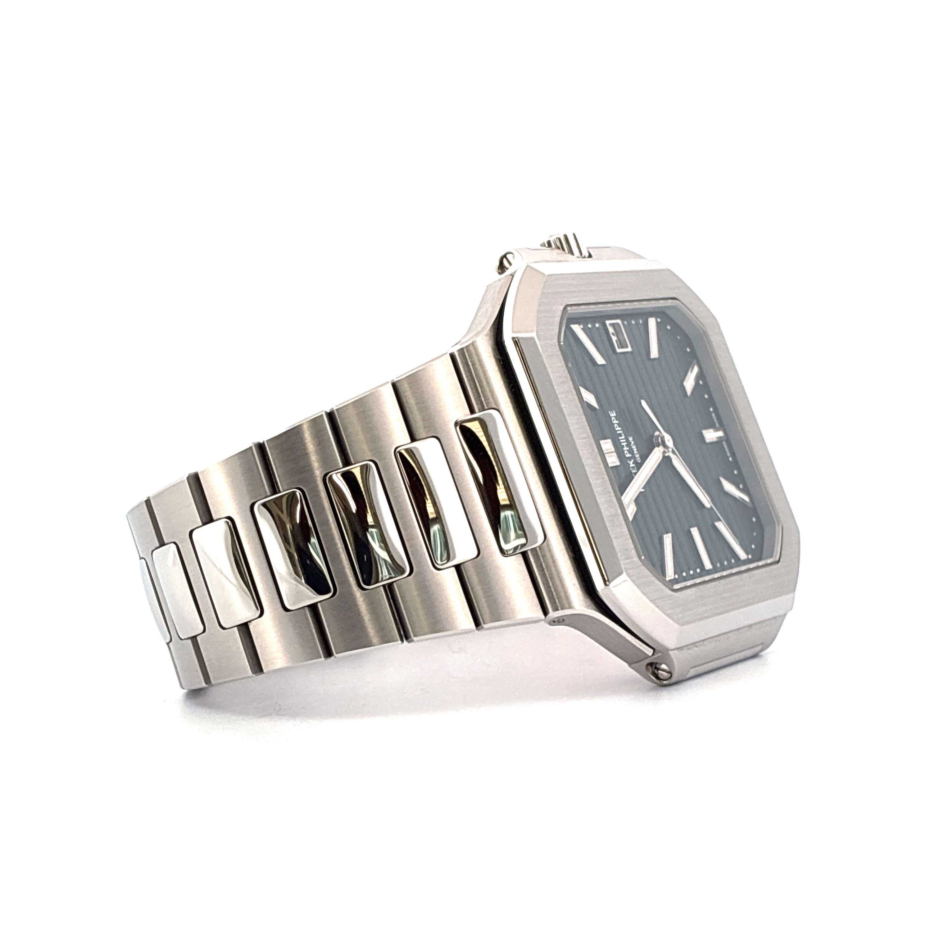 Cubitus / very good condt. / all links / Green Dial / Full-Set / 2024