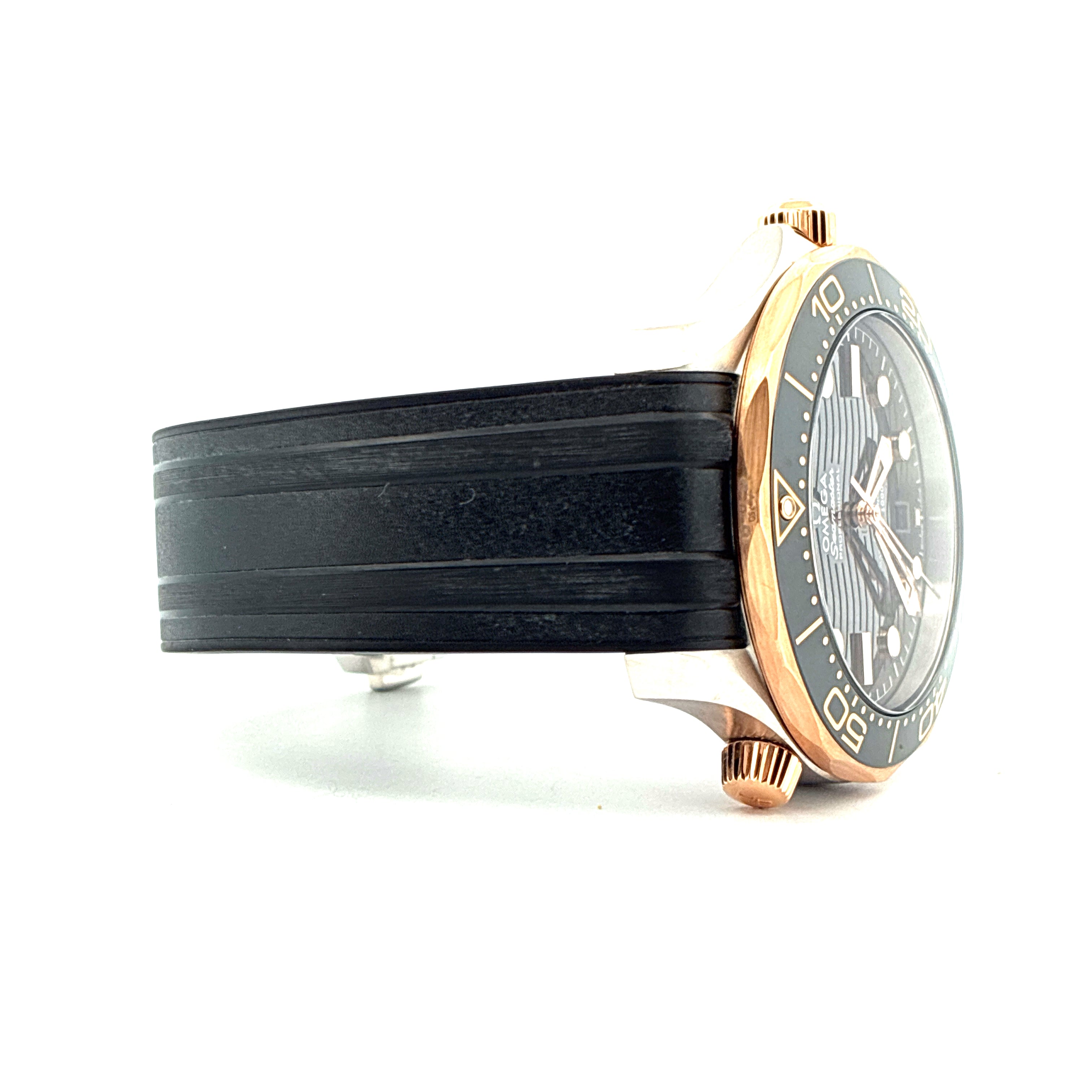 Seamaster Diver 300 M Bicolor / Rubberstrap / Second strap / Pinbuckle + Folding clasp Full-Set / 2023