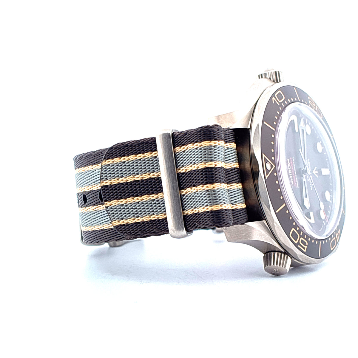 Seamaster Diver 300 M / very good condt. / James Bond 007 / Titan / Box & Papers / 2024