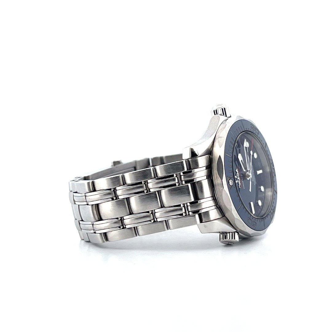 Seamaster Diver 300 M 36 mm blue dial