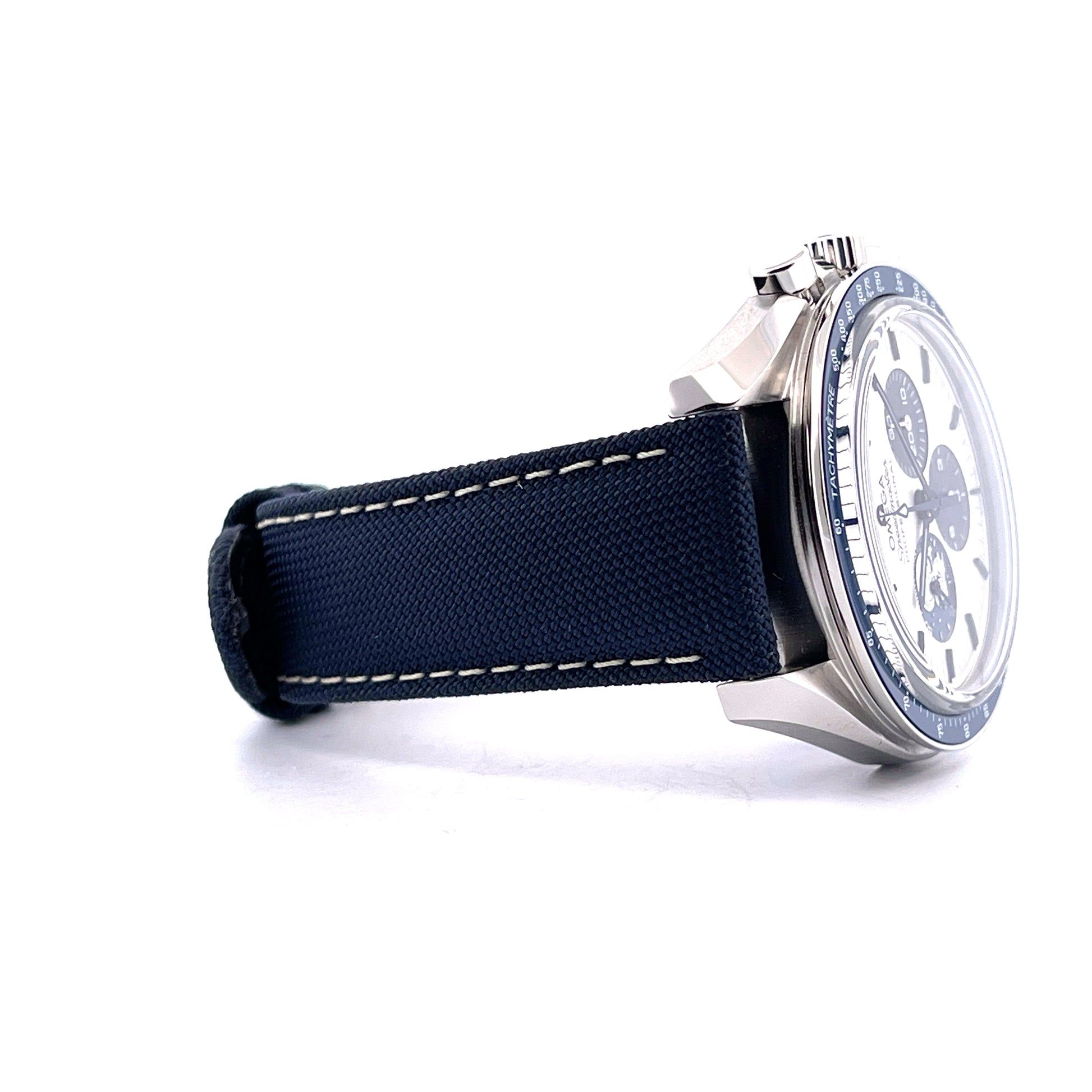 Omega - Omega Speedmaster "Silver Snoopy Award" 2024 - Juwelier Spliedt